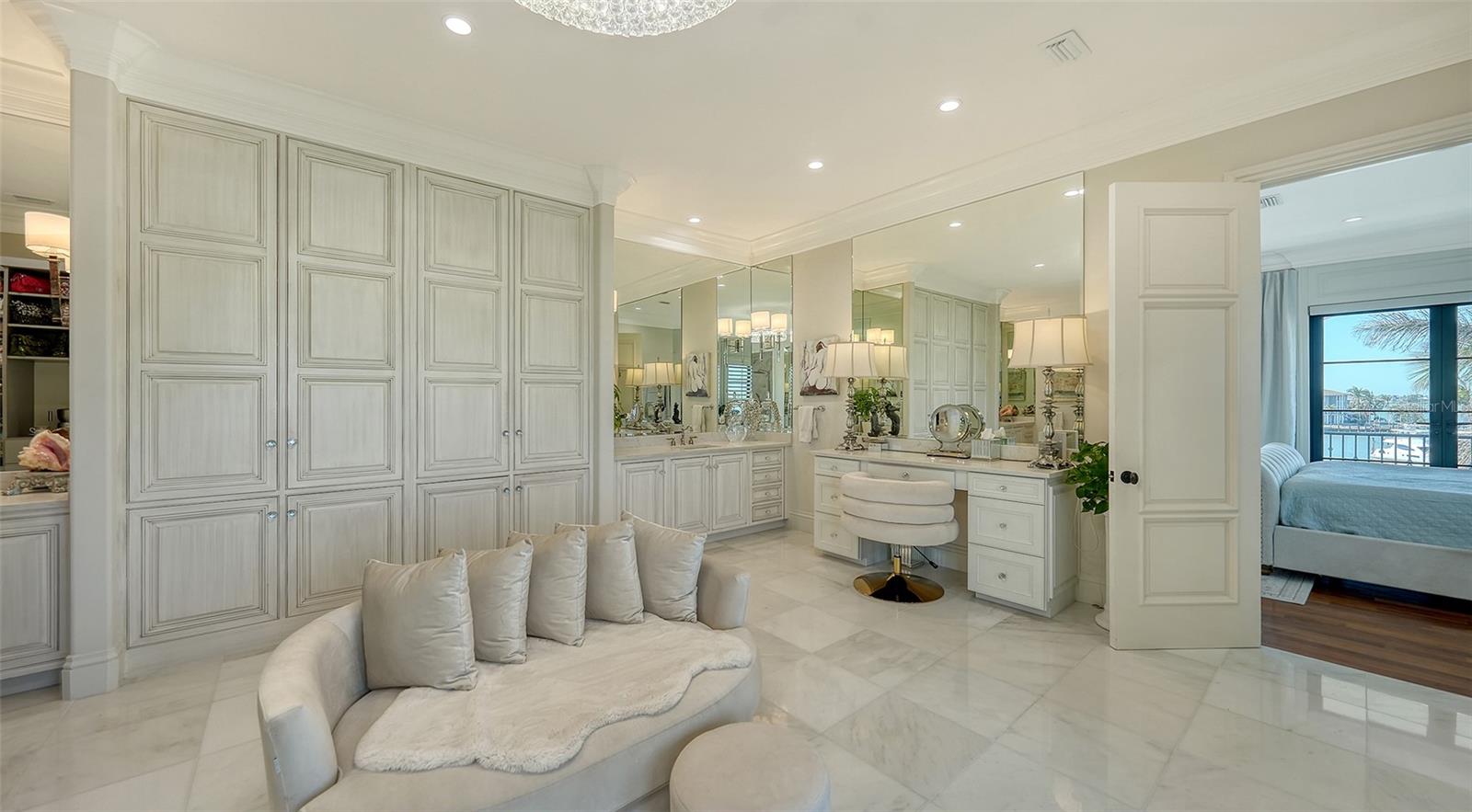 1430 HARBOR DR, SARASOTA, FL, 34239