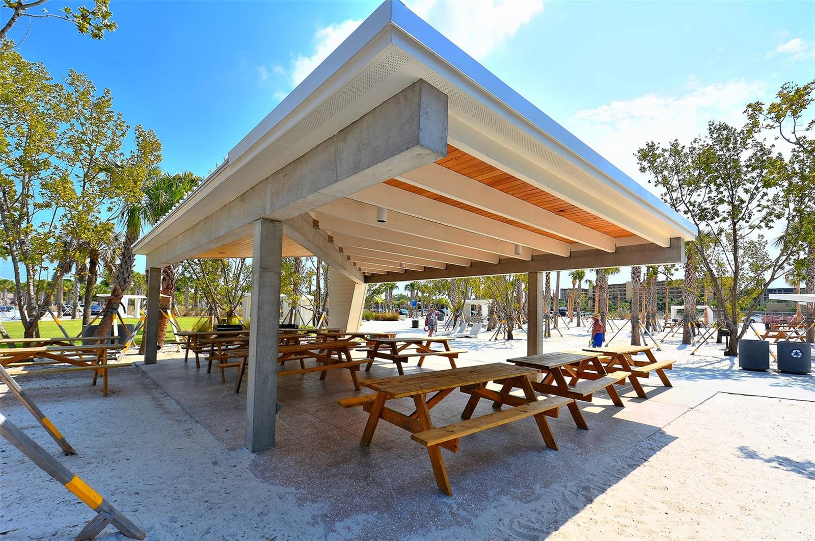 1430 HARBOR DR, SARASOTA, FL, 34239