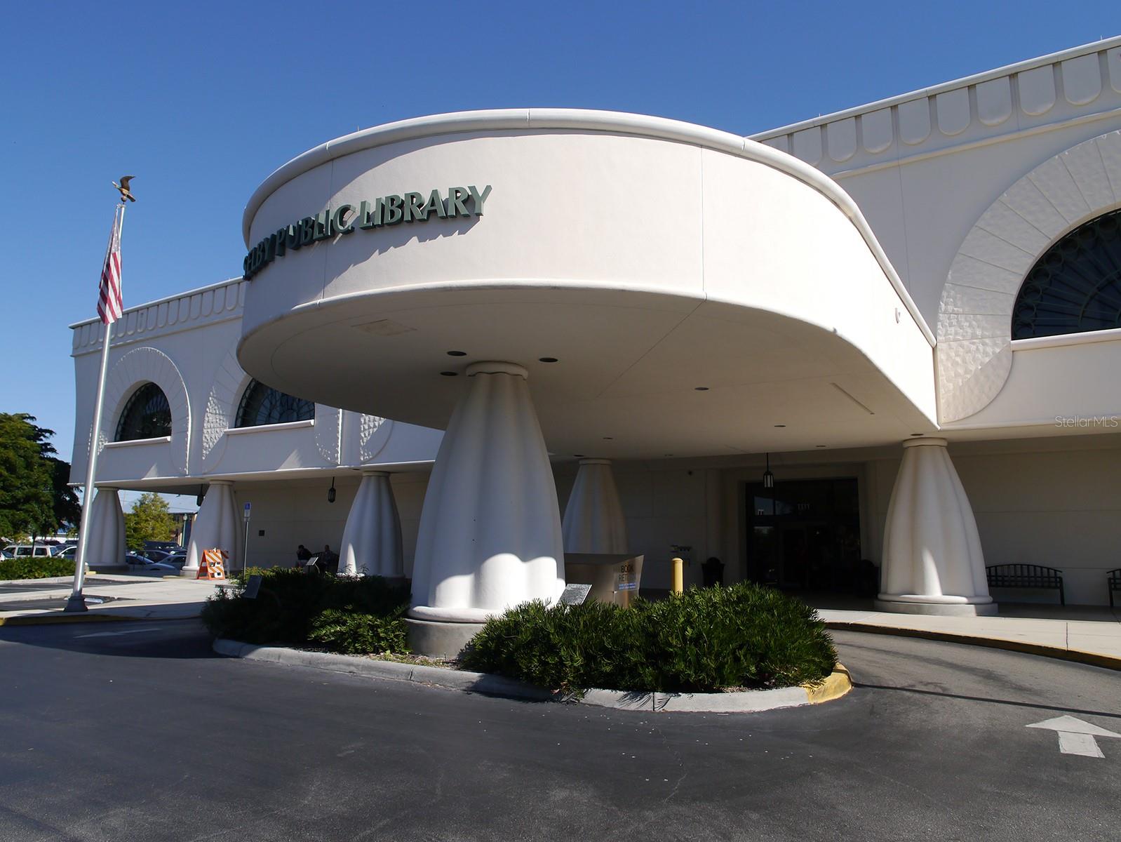 1430 HARBOR DR, SARASOTA, FL, 34239