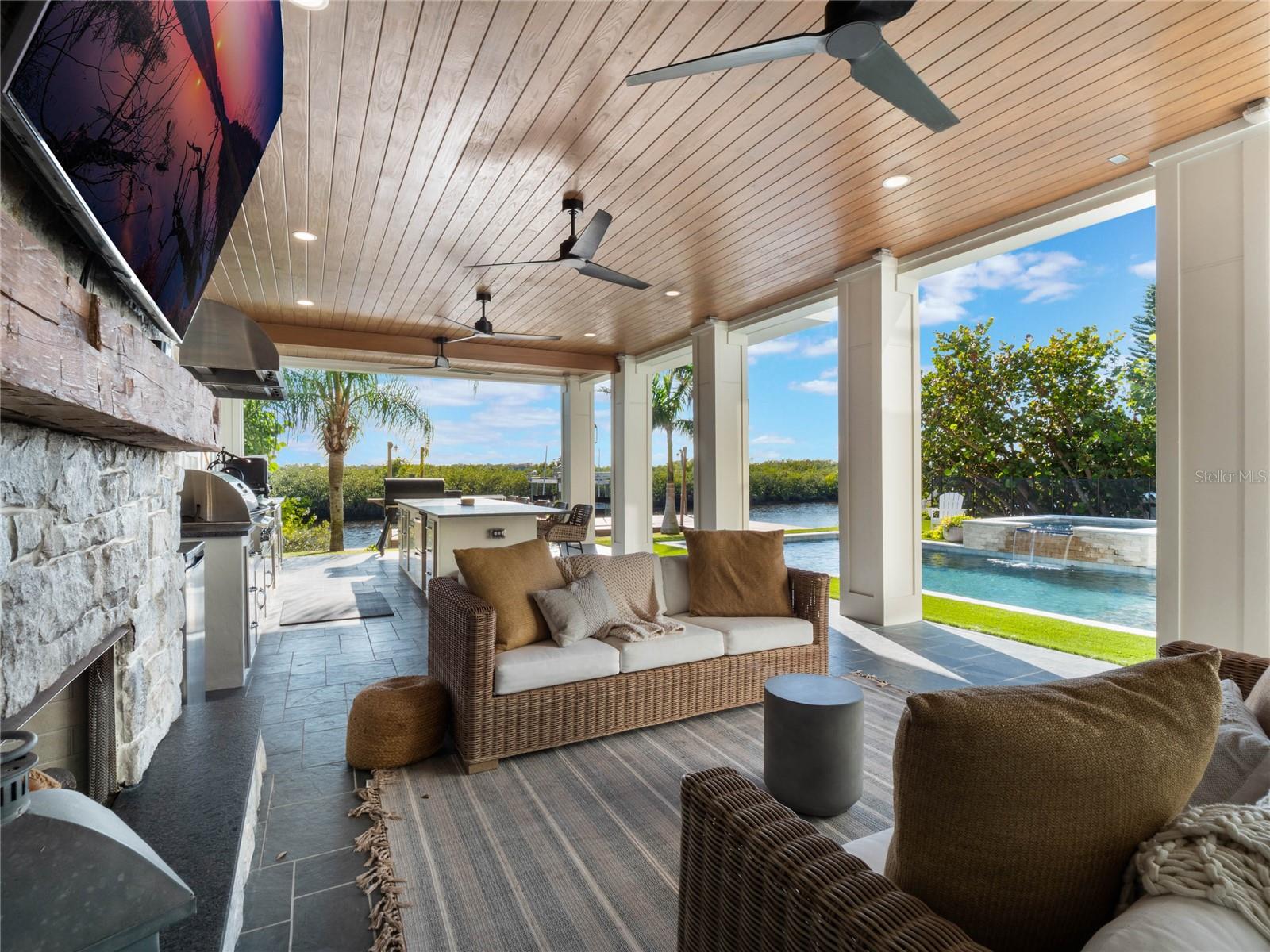 25 CUNNINGHAM DR, NEW SMYRNA BEACH, FL, 32168