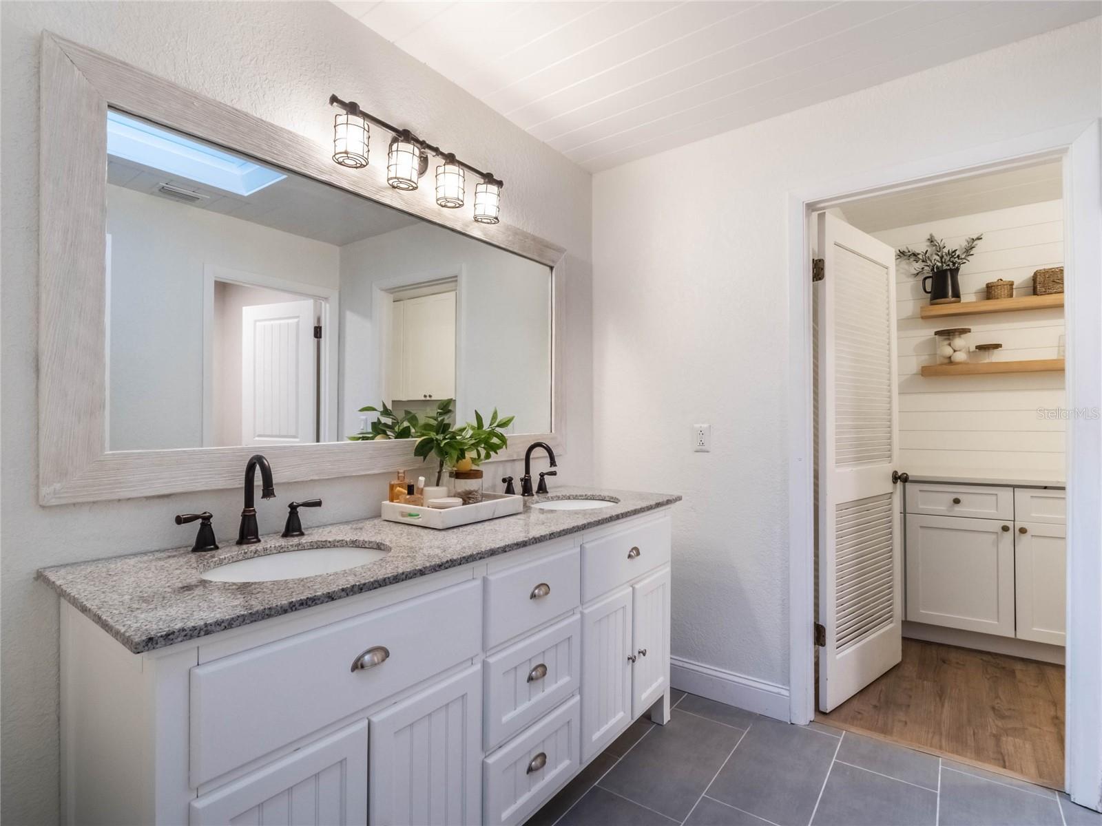 25 CUNNINGHAM DR, NEW SMYRNA BEACH, FL, 32168