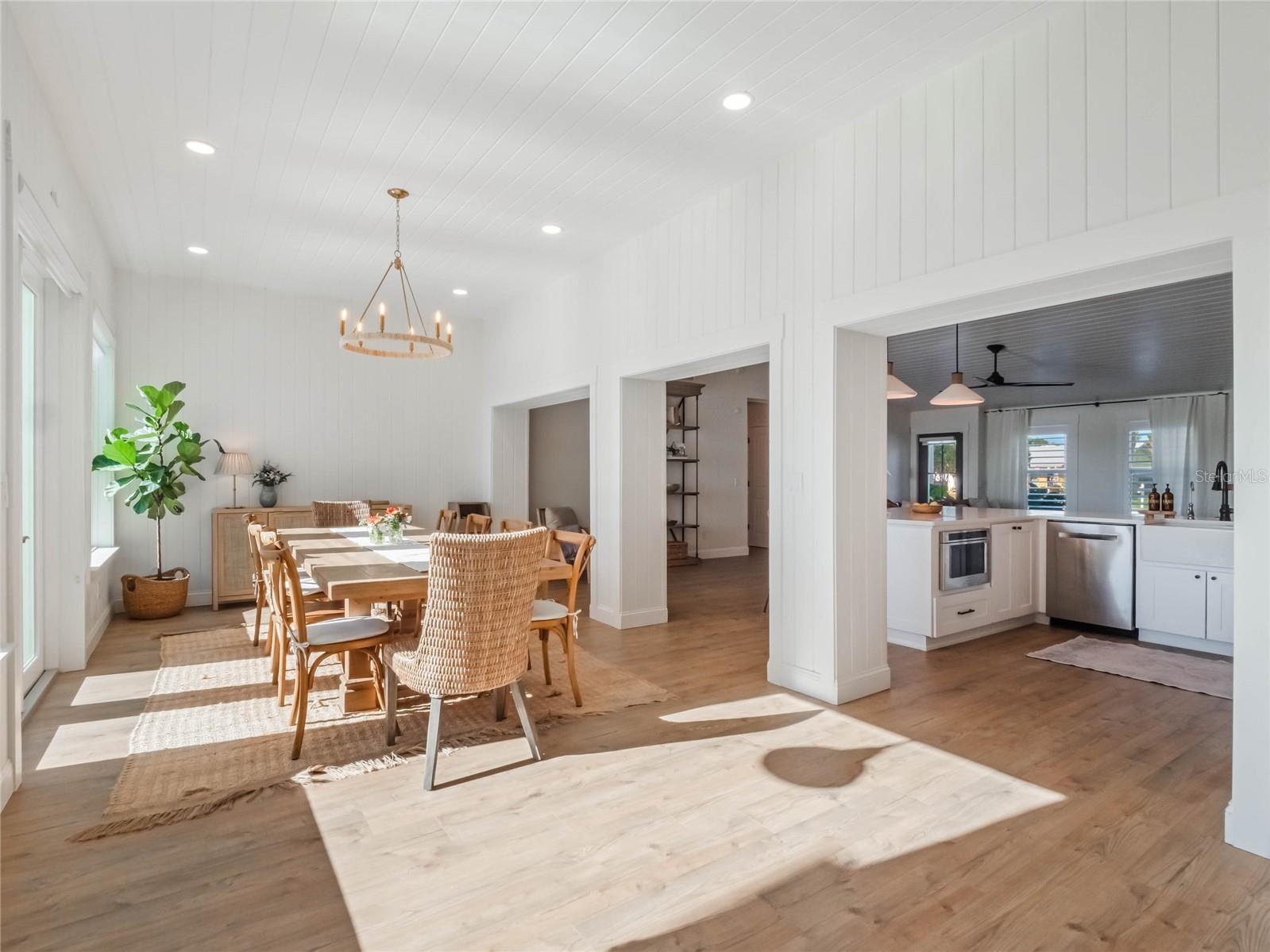 25 CUNNINGHAM DR, NEW SMYRNA BEACH, FL, 32168