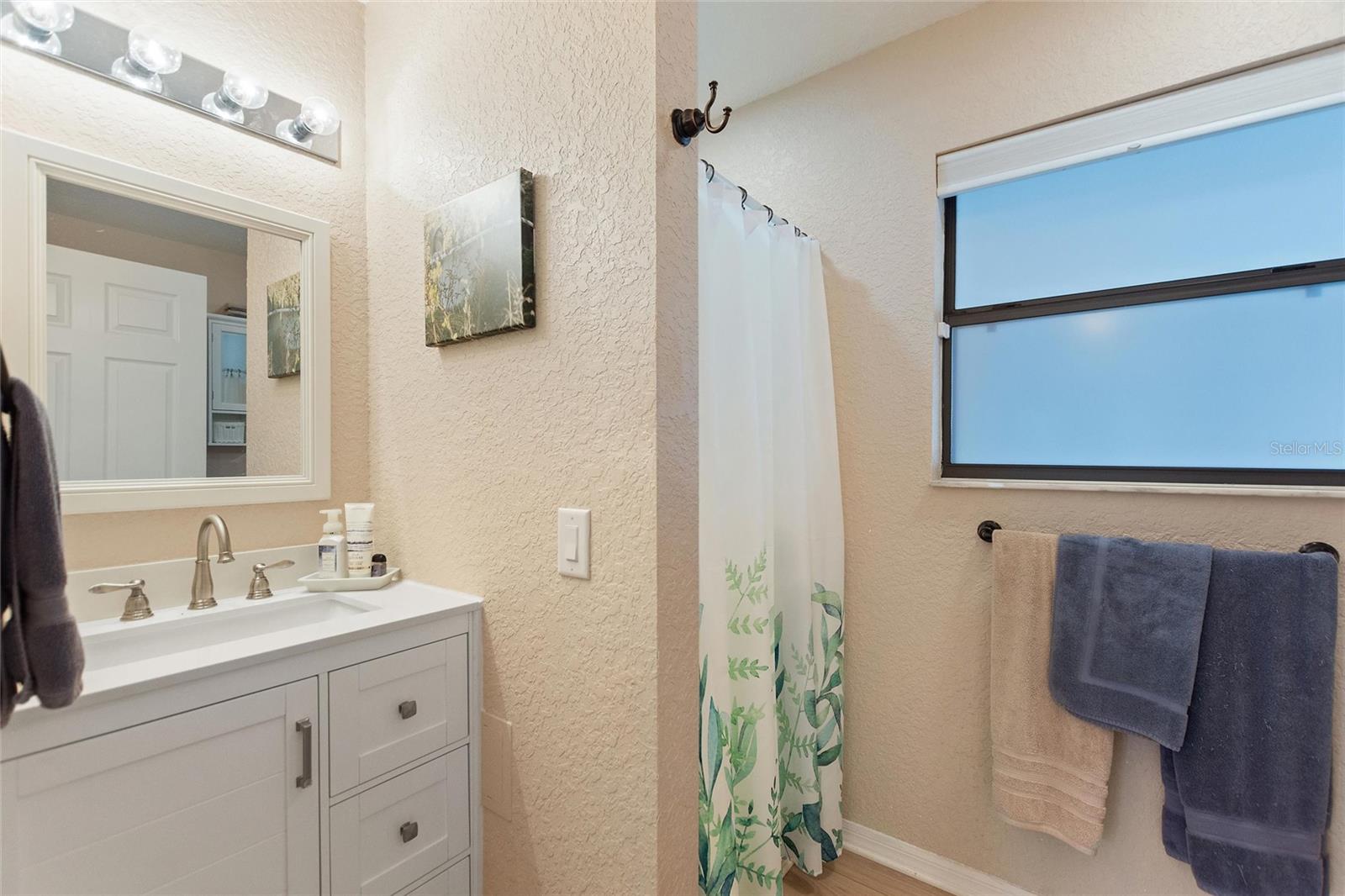 561 MEANDERING WAY, POLK CITY, FL, 33868