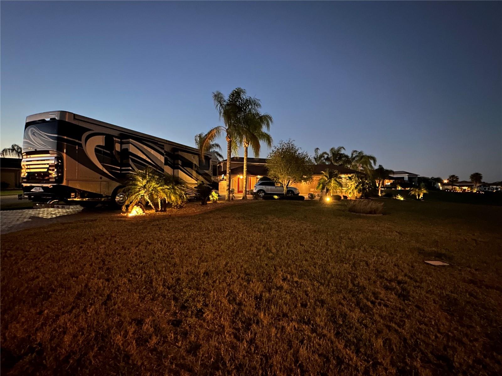561 MEANDERING WAY, POLK CITY, FL, 33868