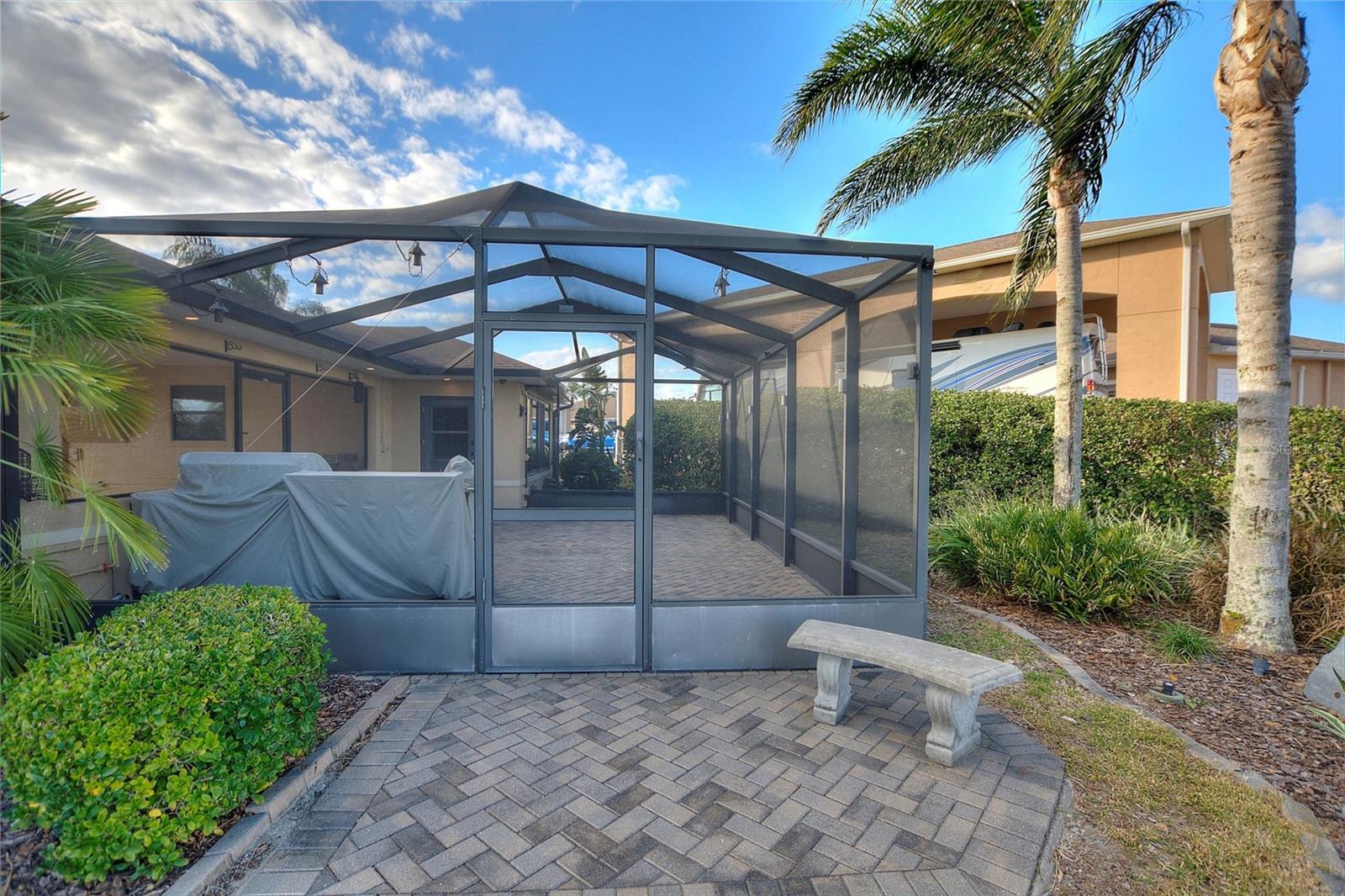 561 MEANDERING WAY, POLK CITY, FL, 33868