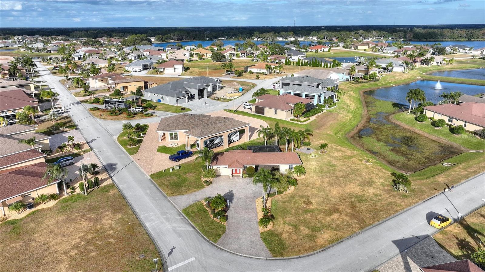 561 MEANDERING WAY, POLK CITY, FL, 33868