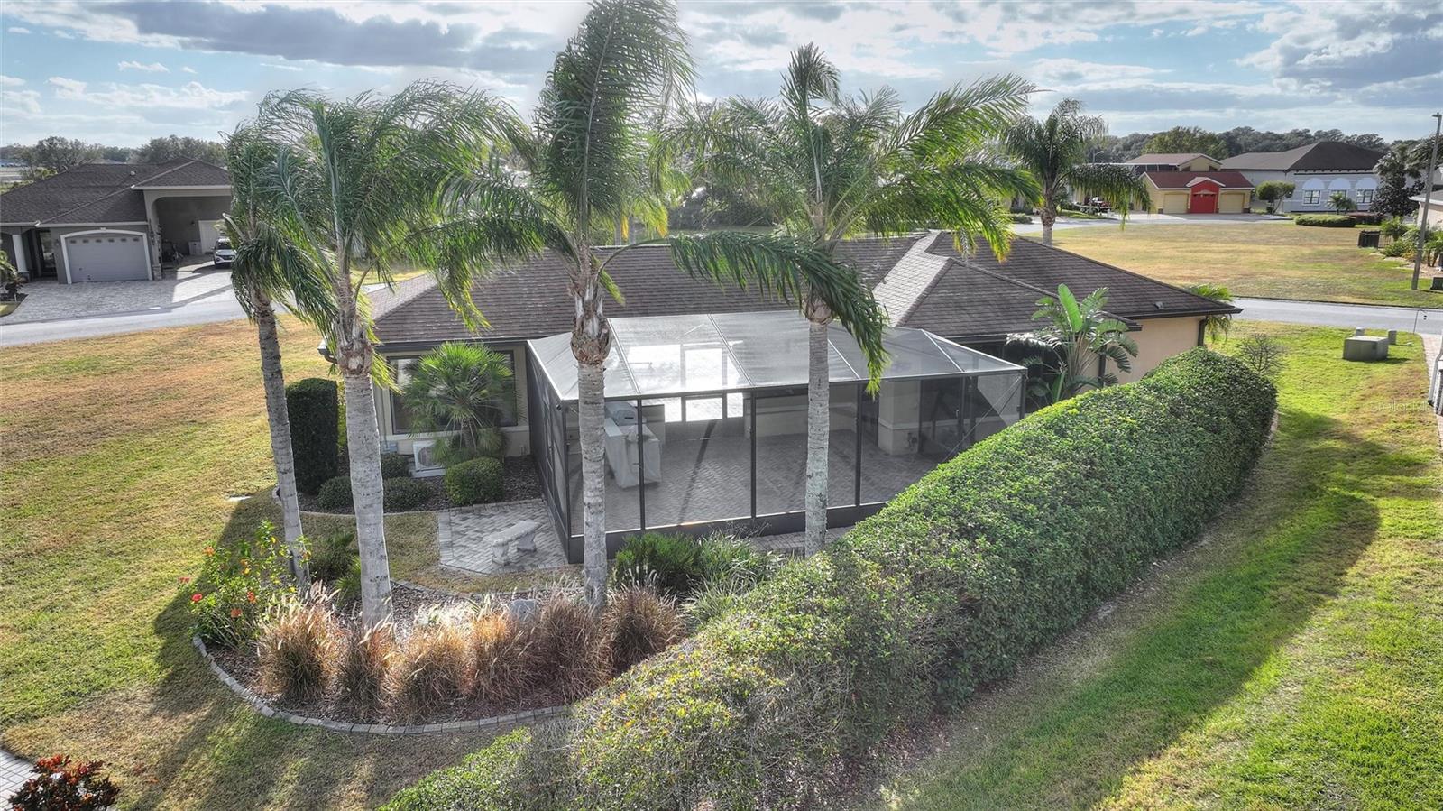 561 MEANDERING WAY, POLK CITY, FL, 33868
