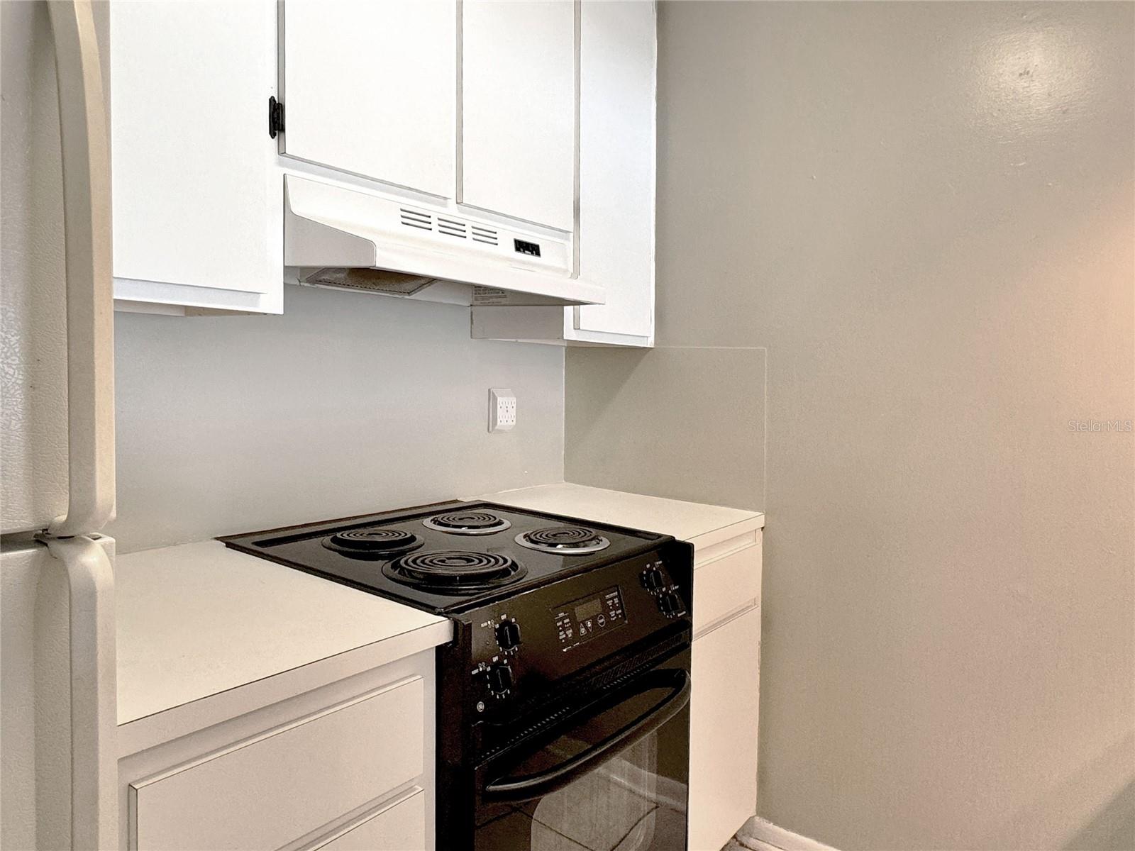 900 AVENUE Z SE #A2,B2,D2, D5, WINTER HAVEN, FL, 33880