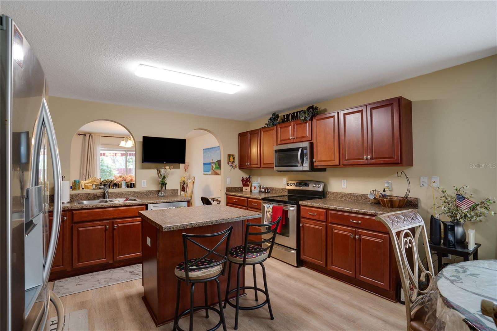 9703 33RD AVE E, PALMETTO, FL, 34221