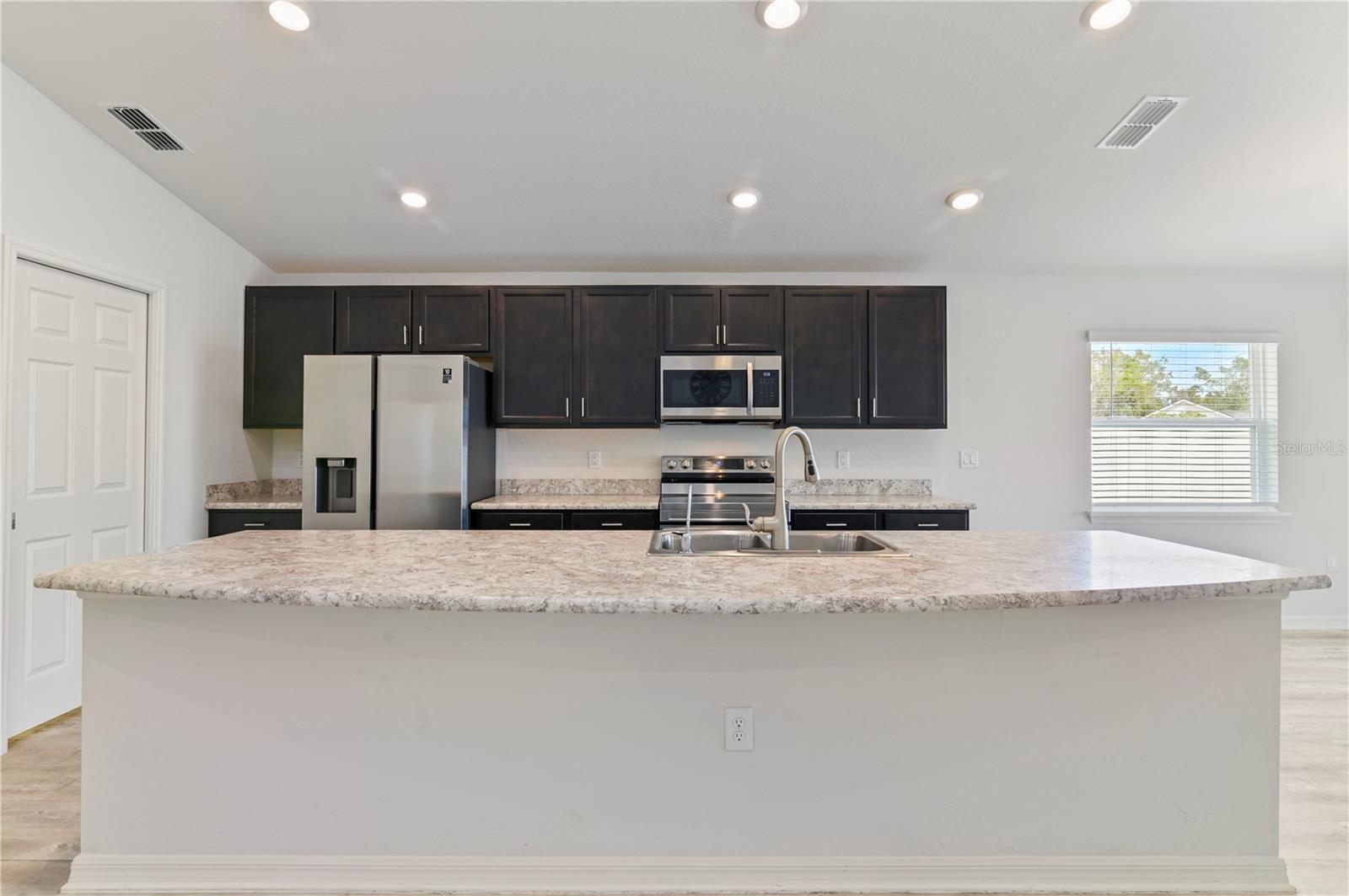 1225 THIRD CT, EAGLE LAKE, FL, 33839