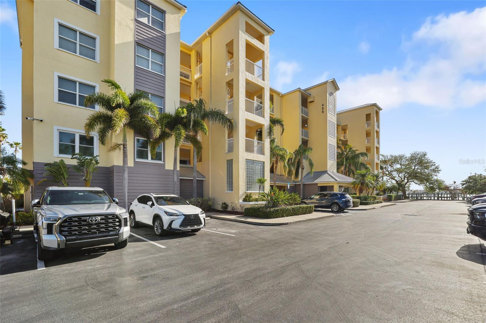 425 150TH AVE #2201, MADEIRA BEACH, FL, 33708