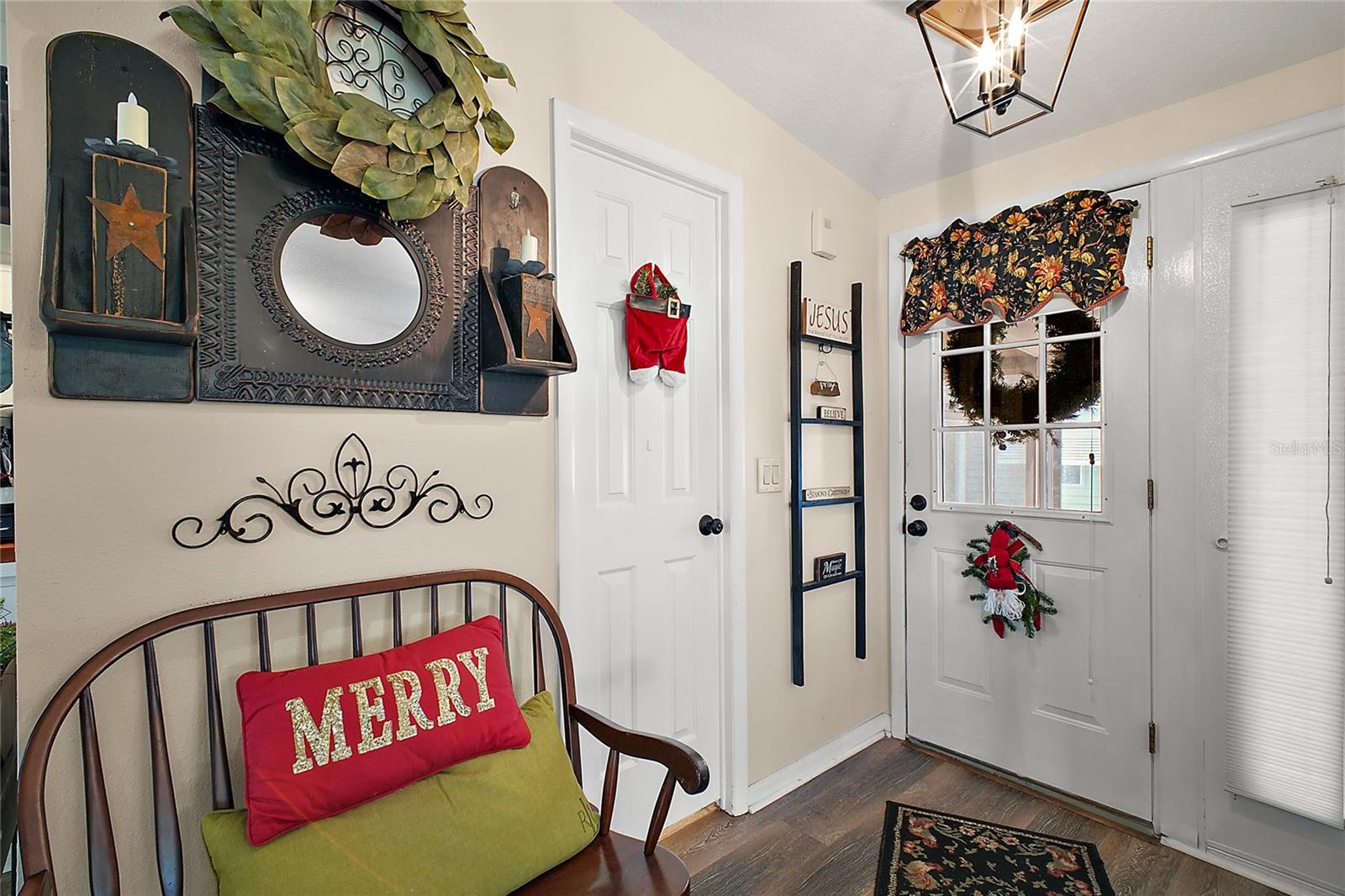 1715 LILLY LN, LADY LAKE, FL, 32159