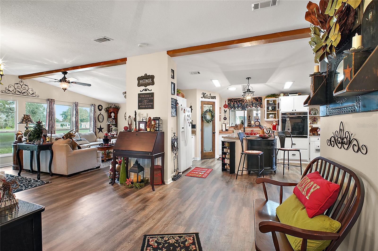 1715 LILLY LN, LADY LAKE, FL, 32159