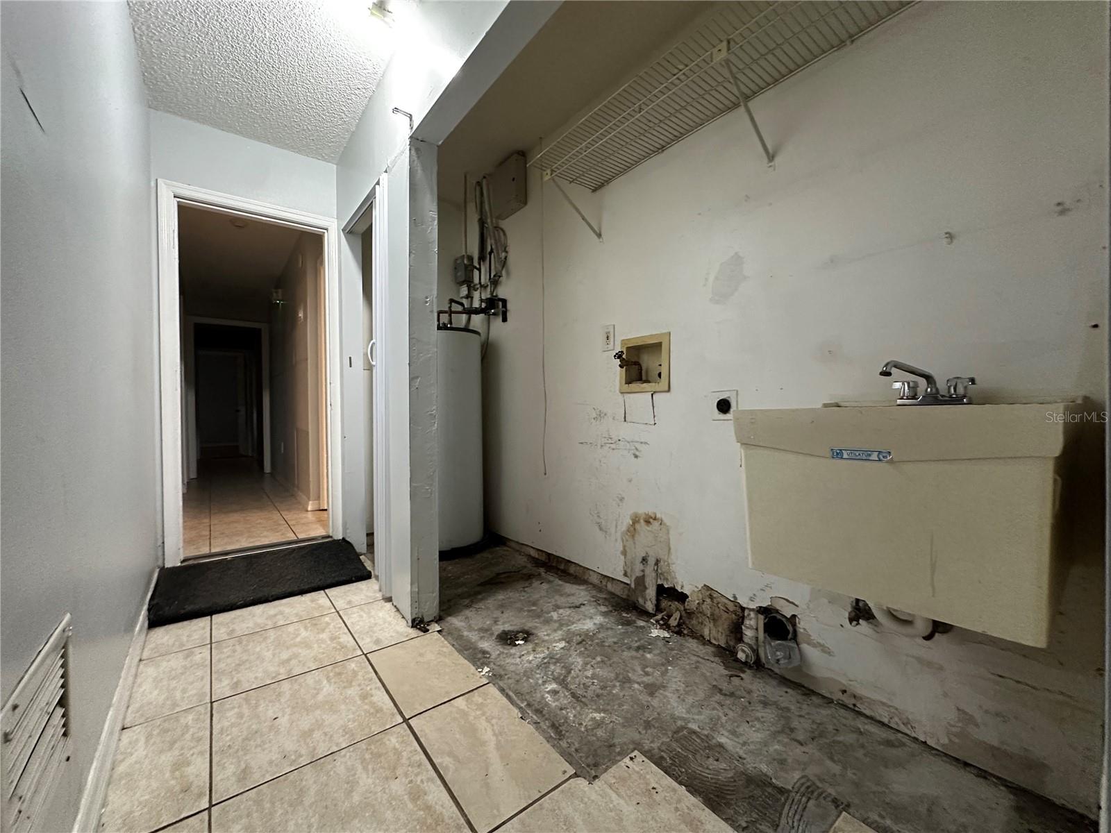 461 S FLORIDA AVE, TARPON SPRINGS, FL, 34689