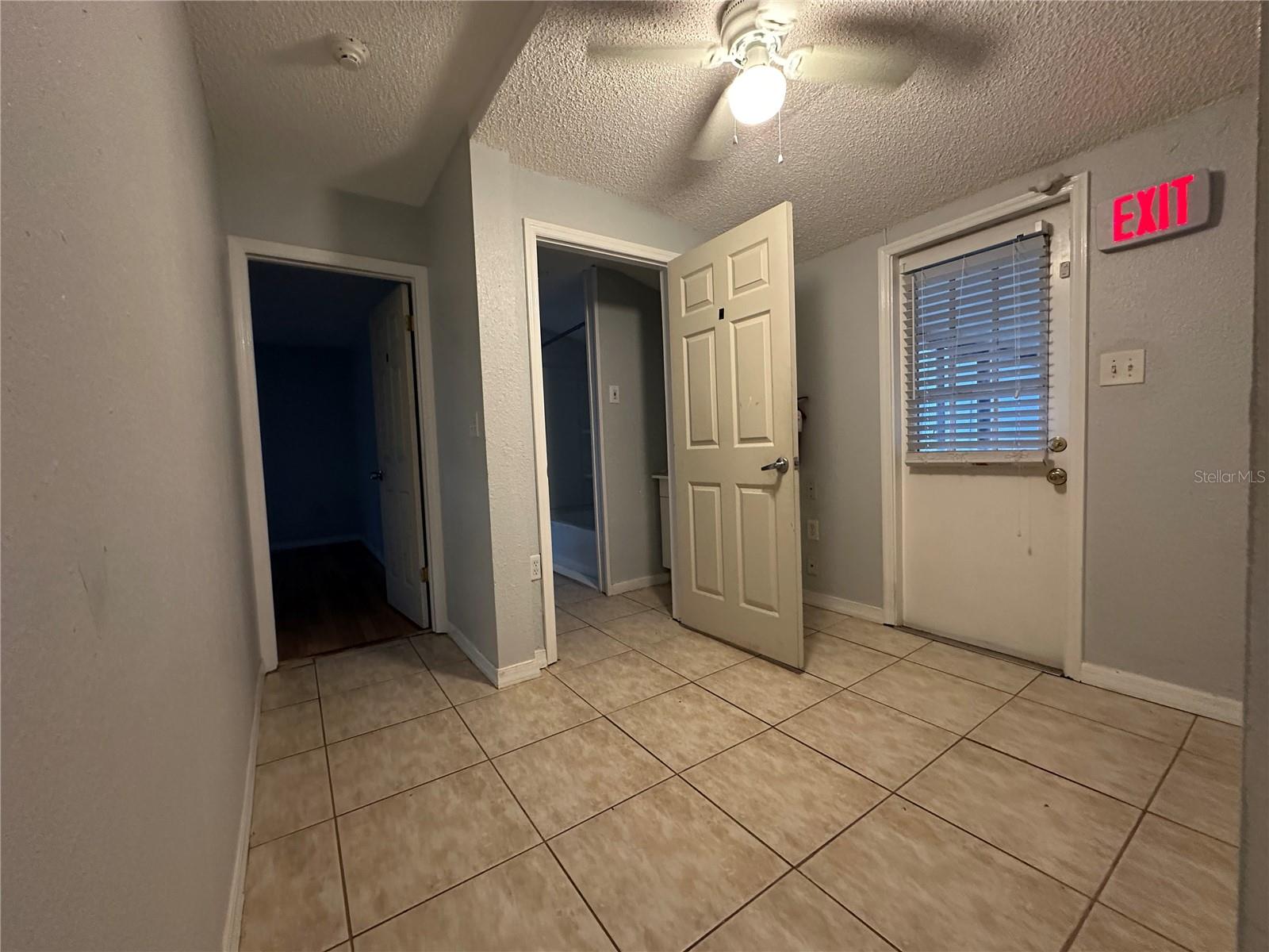 461 S FLORIDA AVE, TARPON SPRINGS, FL, 34689