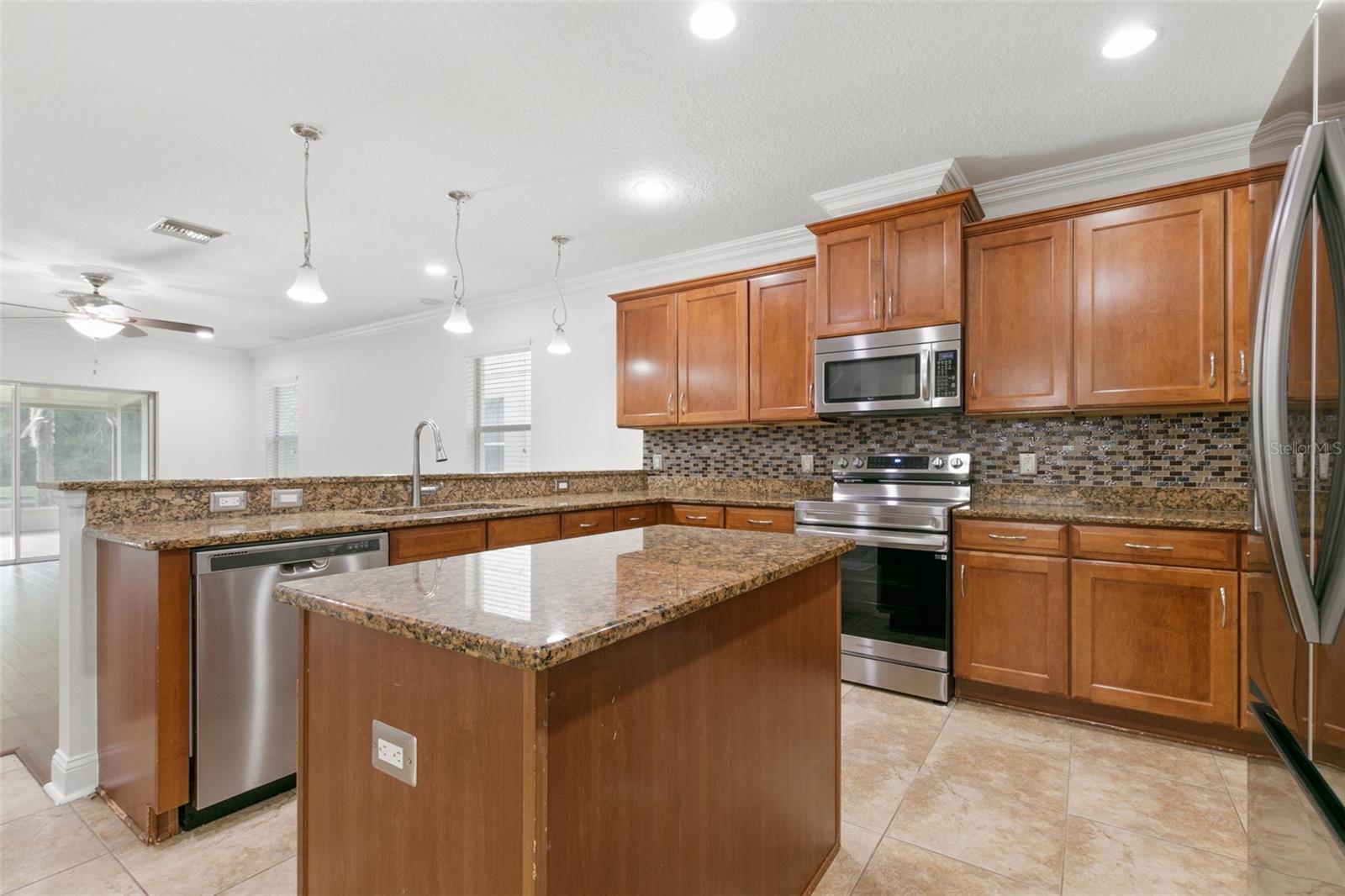 7838 TUSCANY WOODS DR, TAMPA, FL, 33647