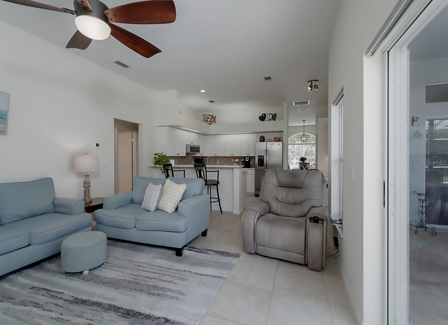 4050 EAGLE COVE EAST DR, PALM HARBOR, FL, 34685