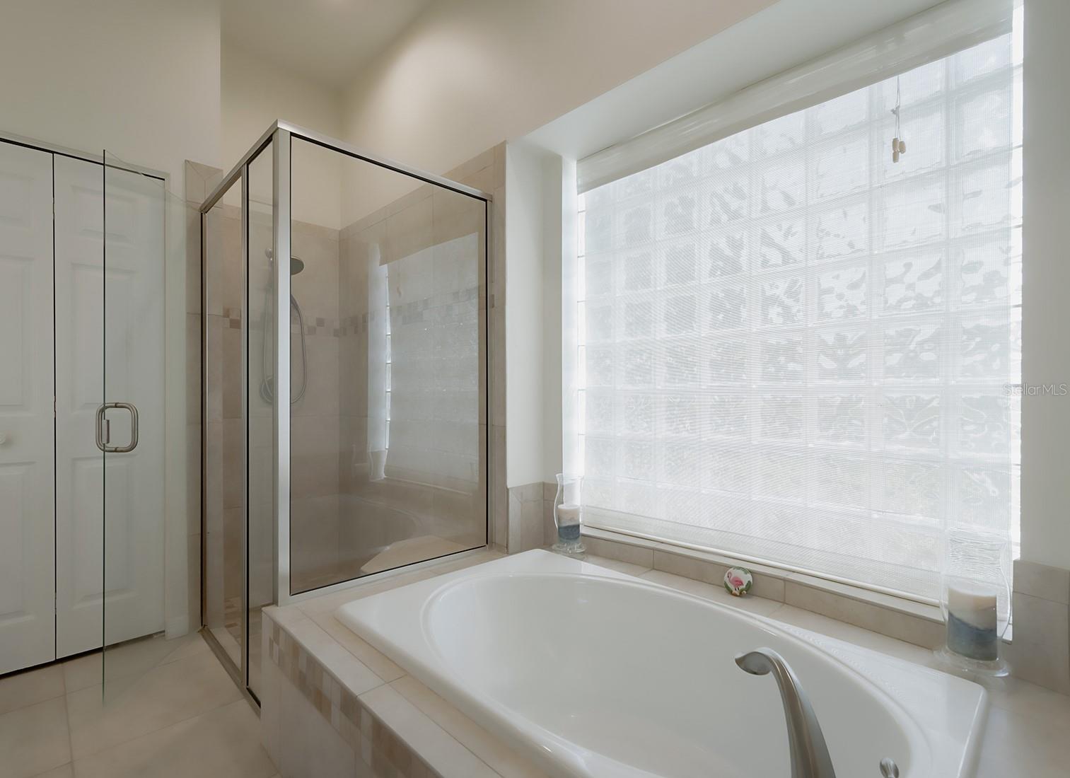 4050 EAGLE COVE EAST DR, PALM HARBOR, FL, 34685