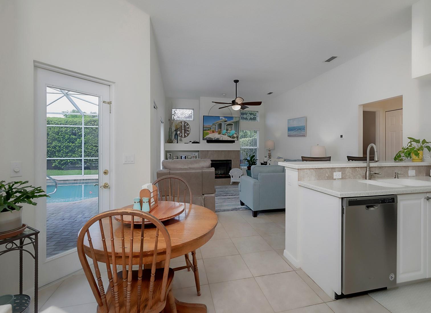 4050 EAGLE COVE EAST DR, PALM HARBOR, FL, 34685