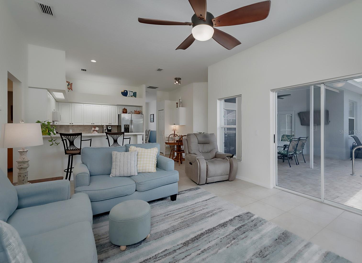 4050 EAGLE COVE EAST DR, PALM HARBOR, FL, 34685