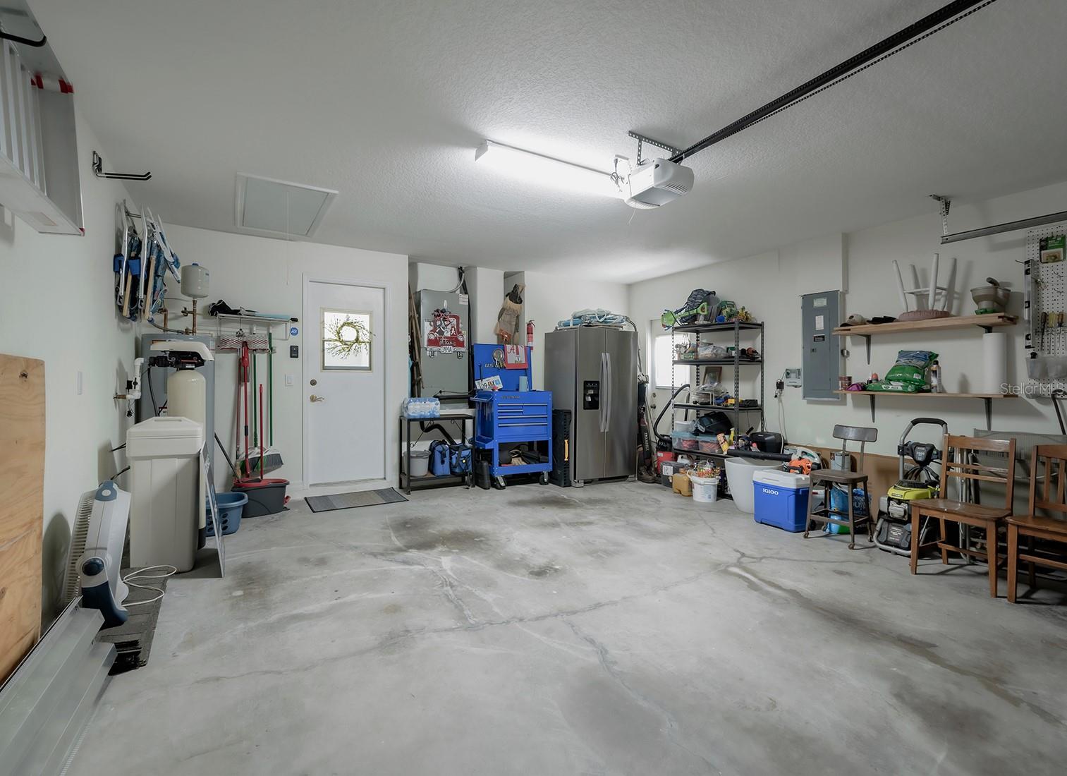 4050 EAGLE COVE EAST DR, PALM HARBOR, FL, 34685