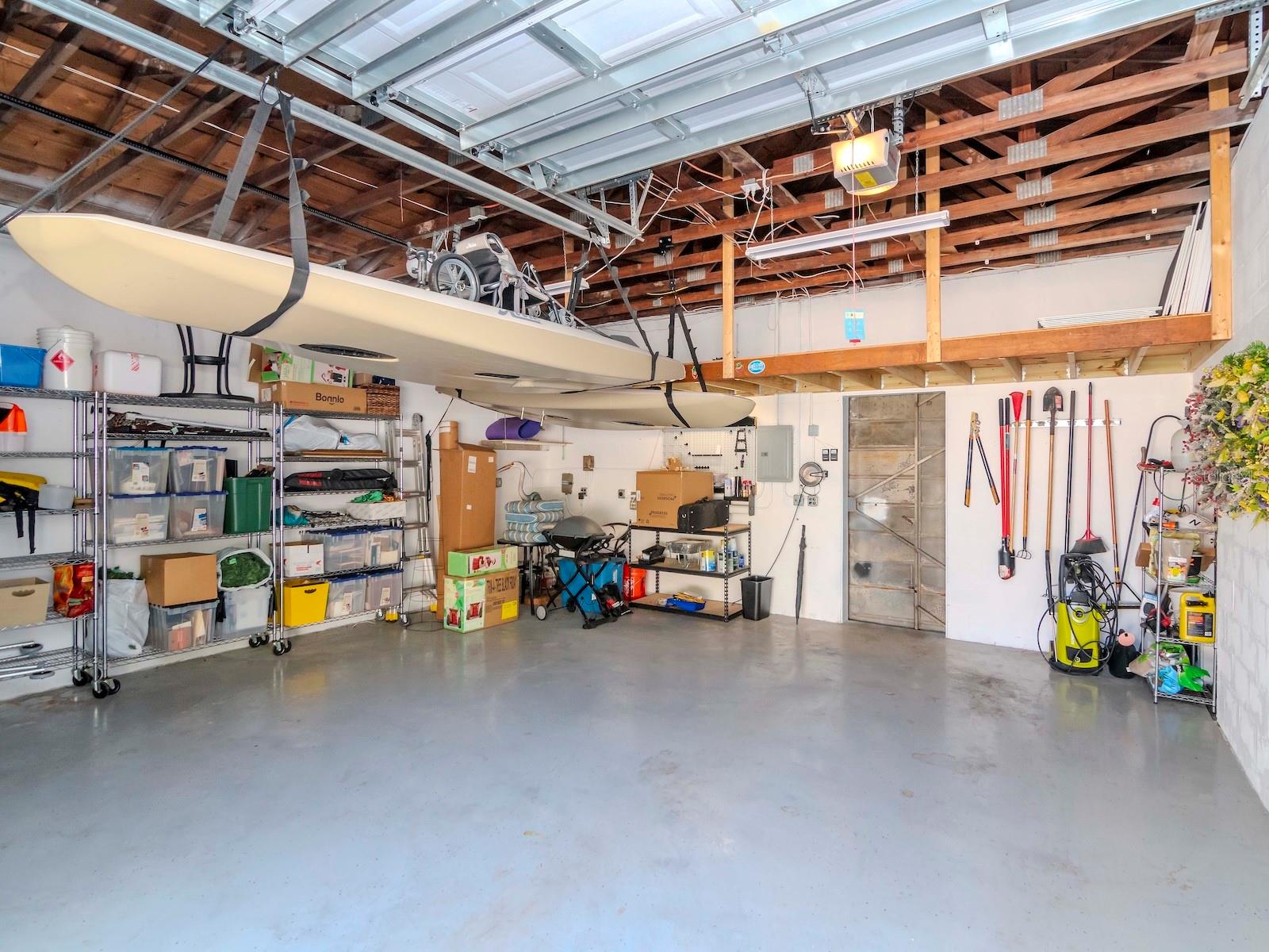 207 28TH AVE N, SAINT PETERSBURG, FL, 33704
