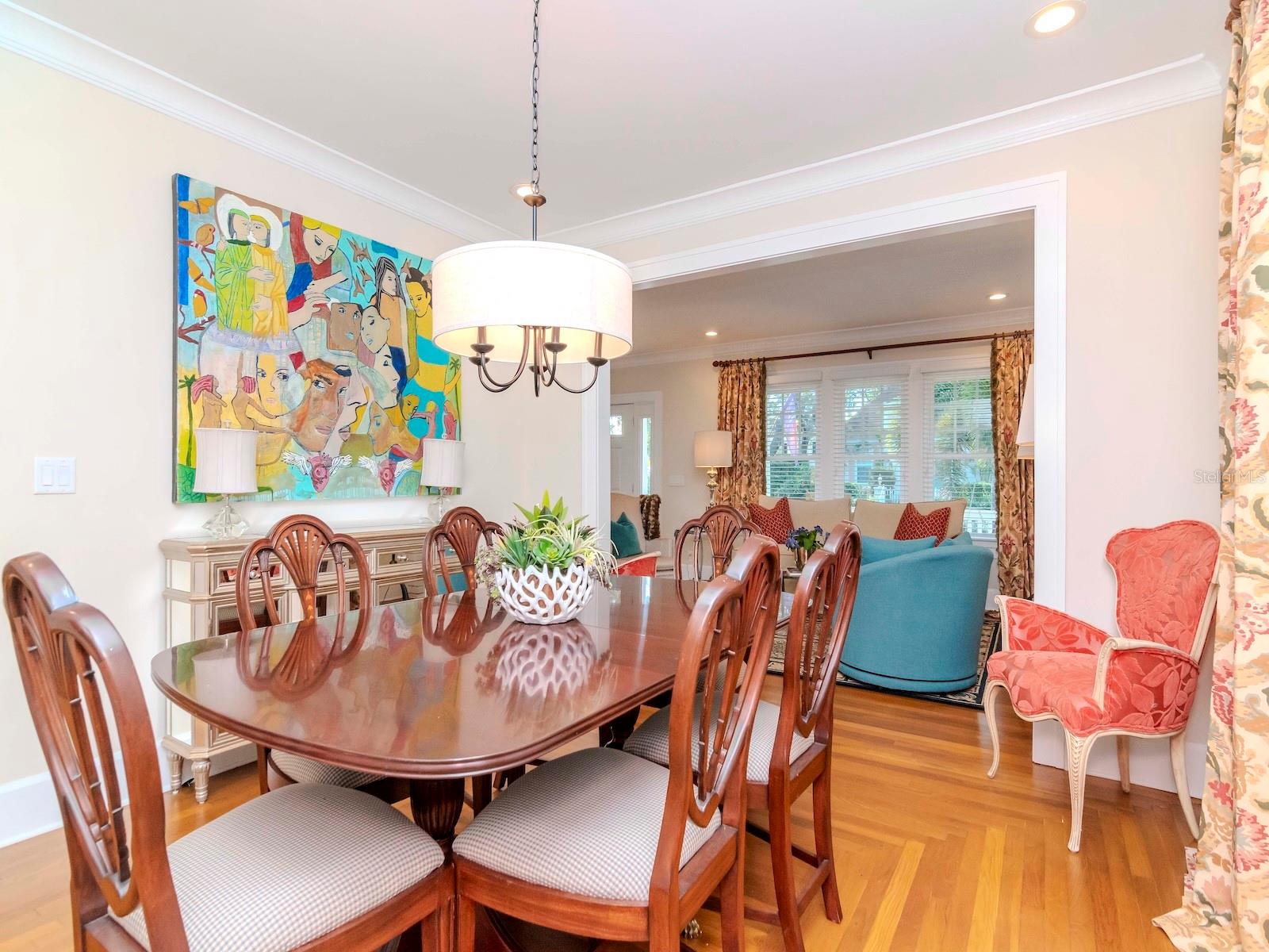 207 28TH AVE N, SAINT PETERSBURG, FL, 33704