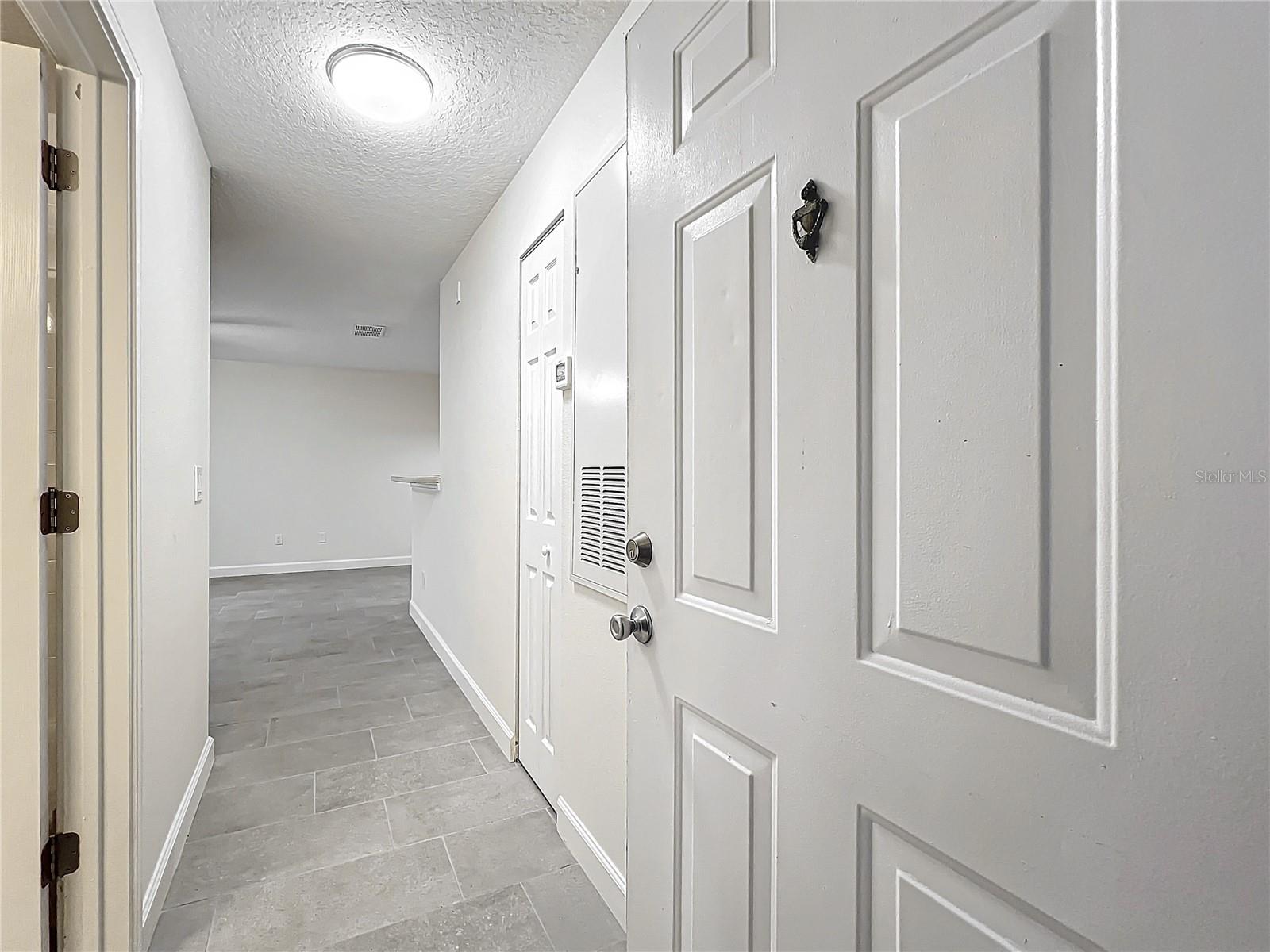 2533 GRASSY POINT DR #203, LAKE MARY, FL, 32746