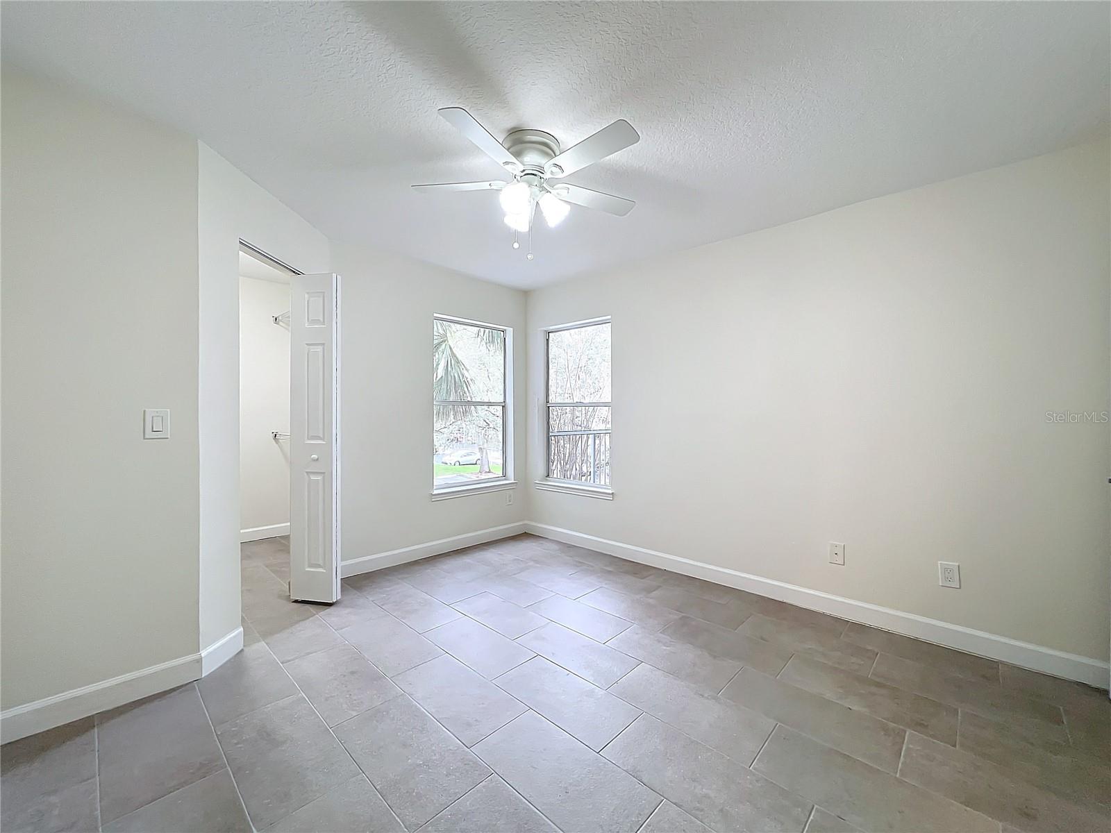 2533 GRASSY POINT DR #203, LAKE MARY, FL, 32746
