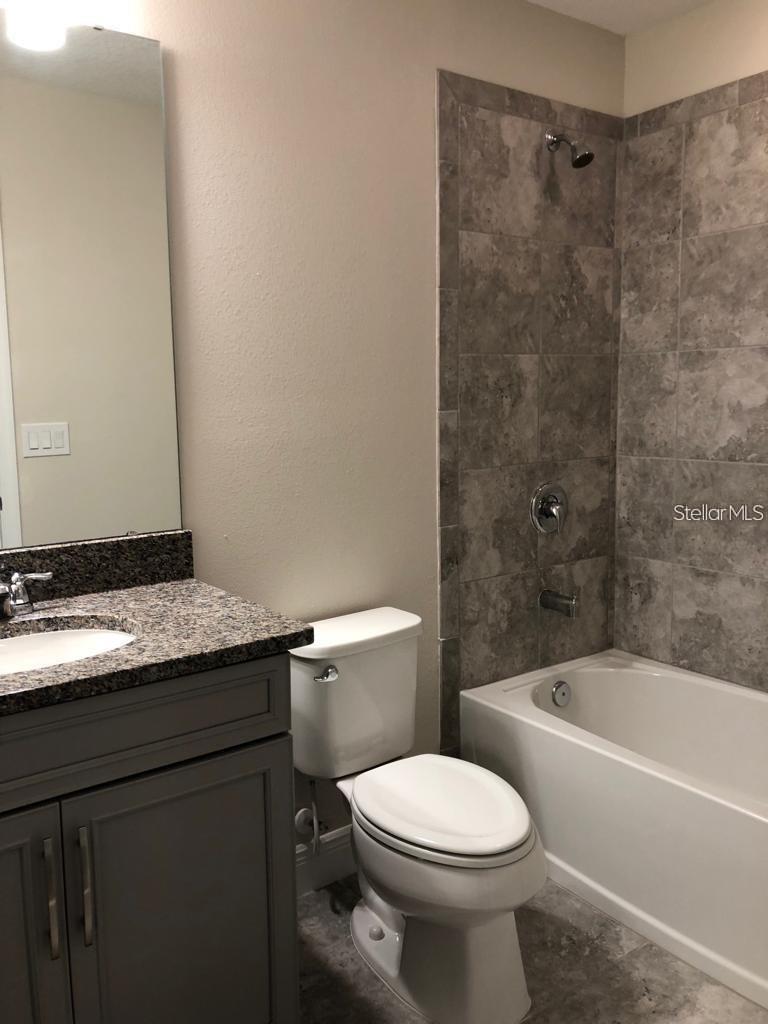 8060 GLENLLOYD AVE, WINTER GARDEN, FL, 34787