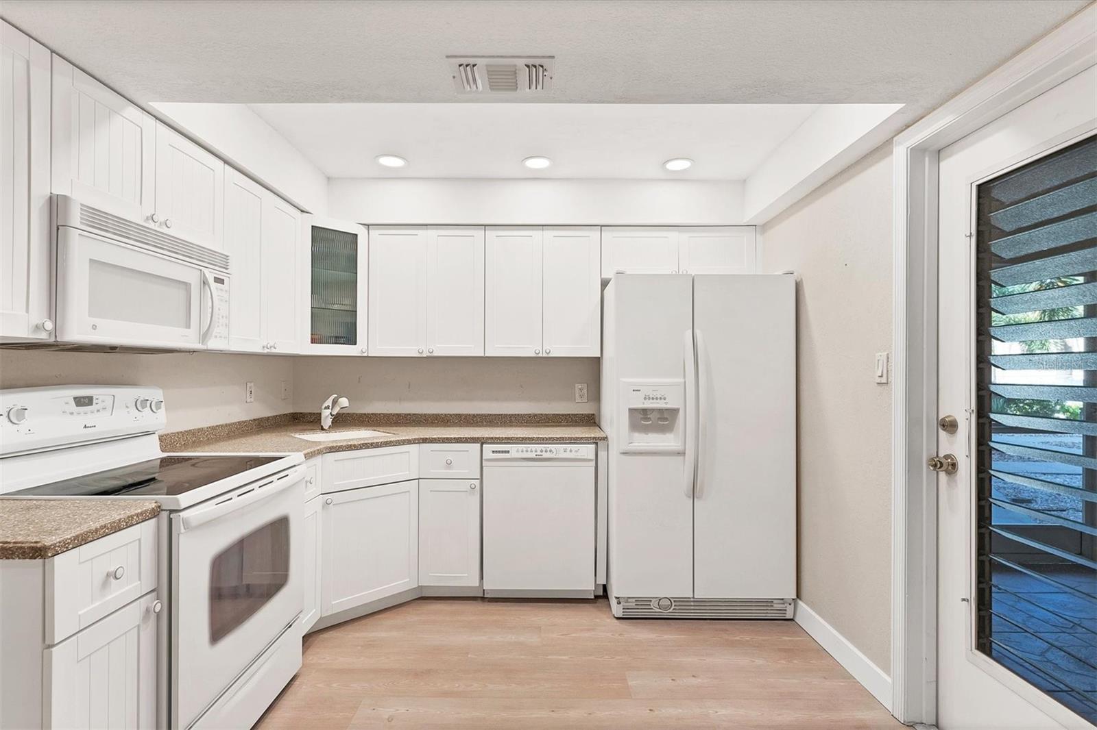 409 MANATEE CT #112, VENICE, FL, 34285