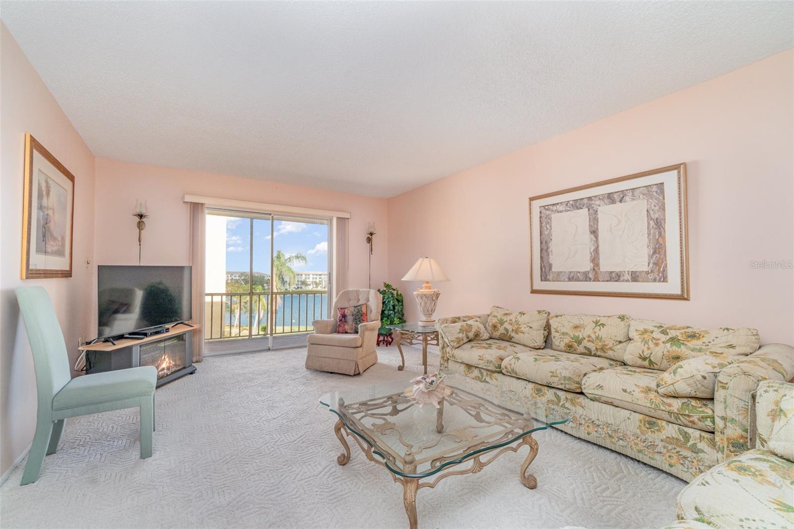 3937 LAKE BAYSHORE DR #401, BRADENTON, FL, 34205
