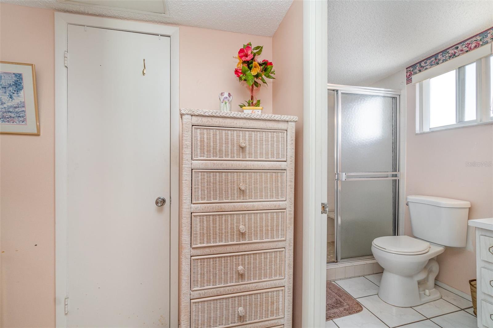 3937 LAKE BAYSHORE DR #401, BRADENTON, FL, 34205