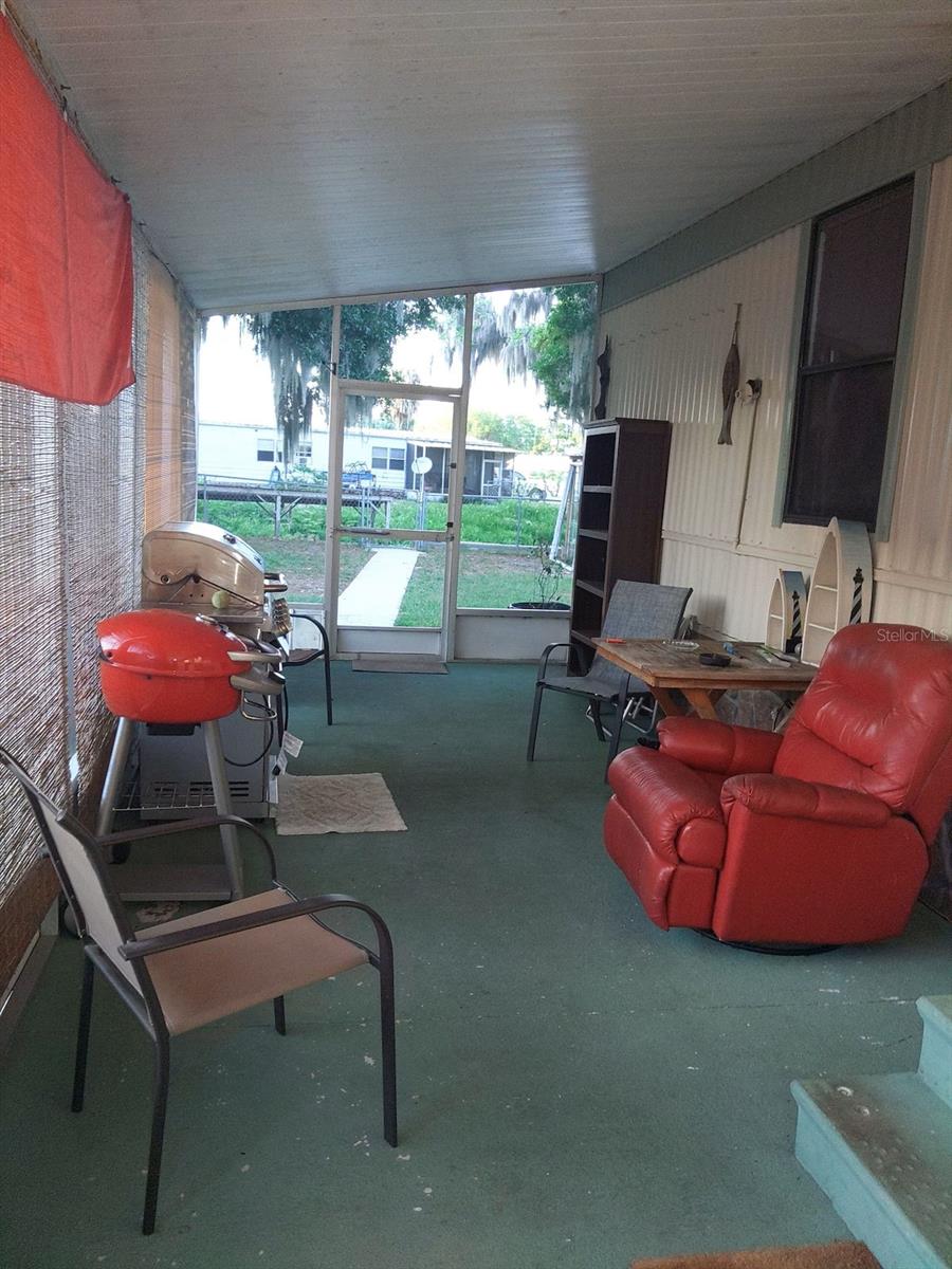 12141 LAKE PINES RD, LEESBURG, FL, 34788