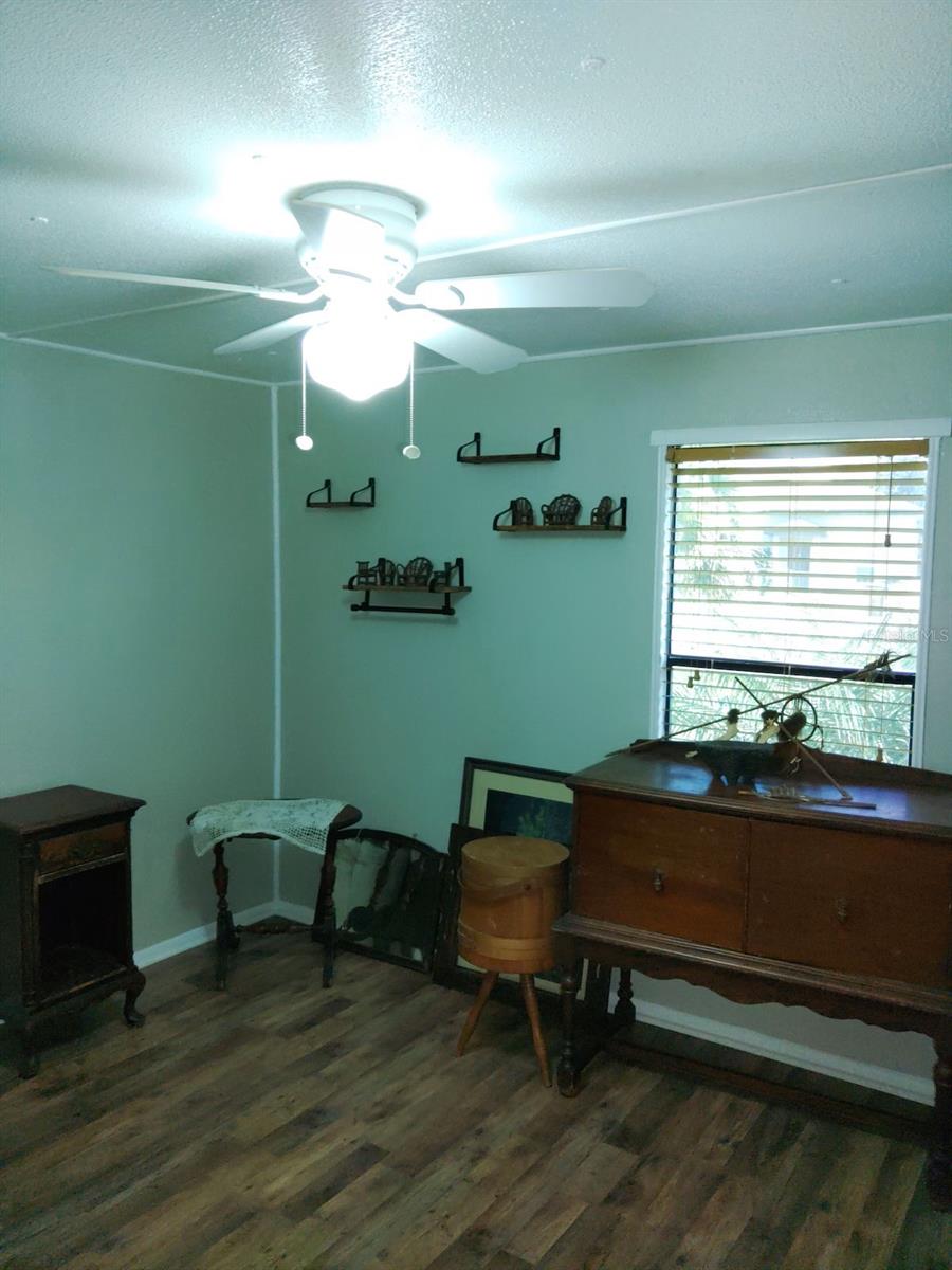 12141 LAKE PINES RD, LEESBURG, FL, 34788