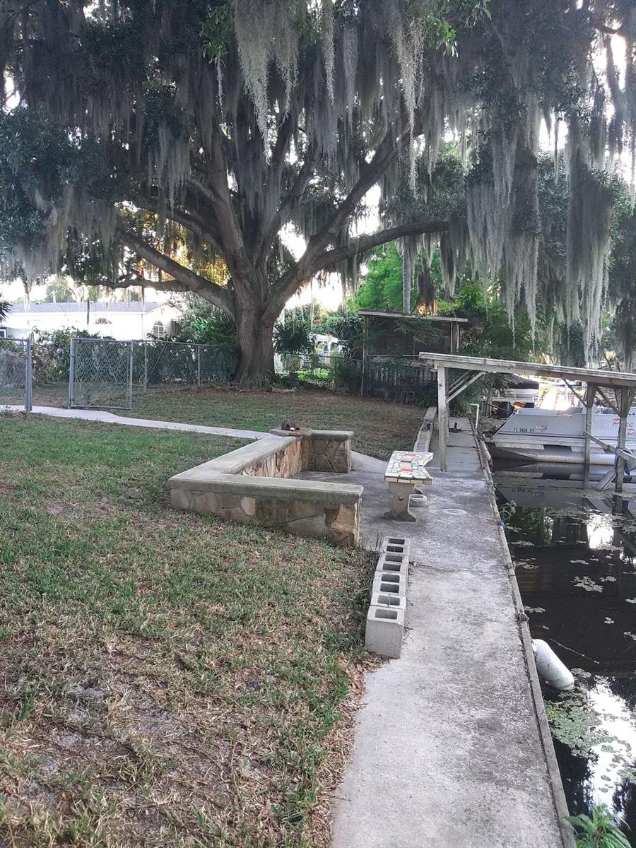 12141 LAKE PINES RD, LEESBURG, FL, 34788