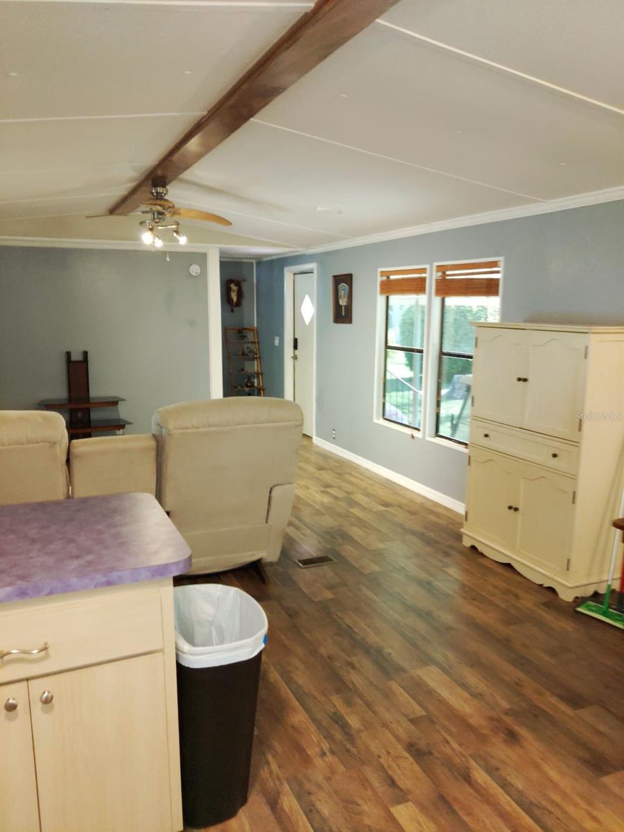 12141 LAKE PINES RD, LEESBURG, FL, 34788