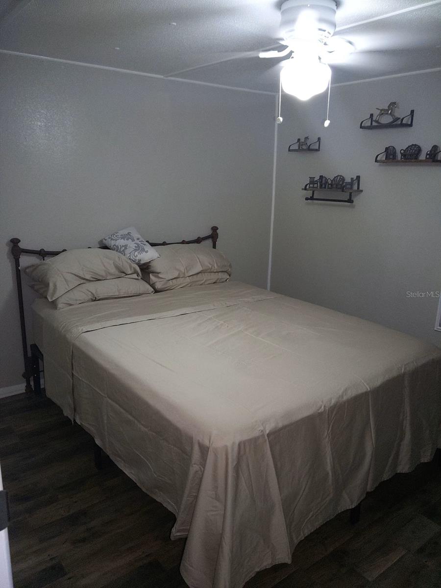 12141 LAKE PINES RD, LEESBURG, FL, 34788