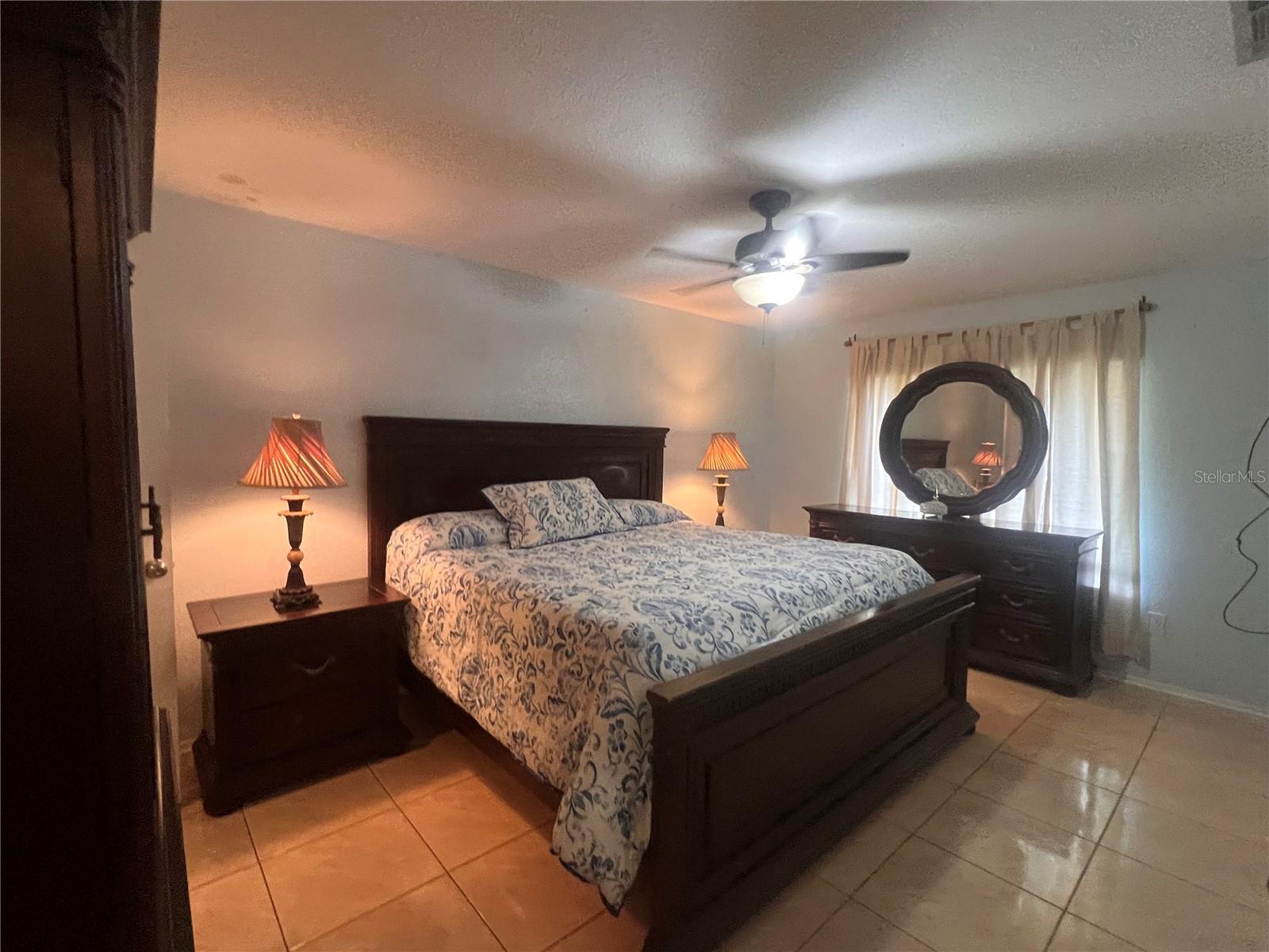 1173 HARBOR BLVD, PORT CHARLOTTE, FL, 33952