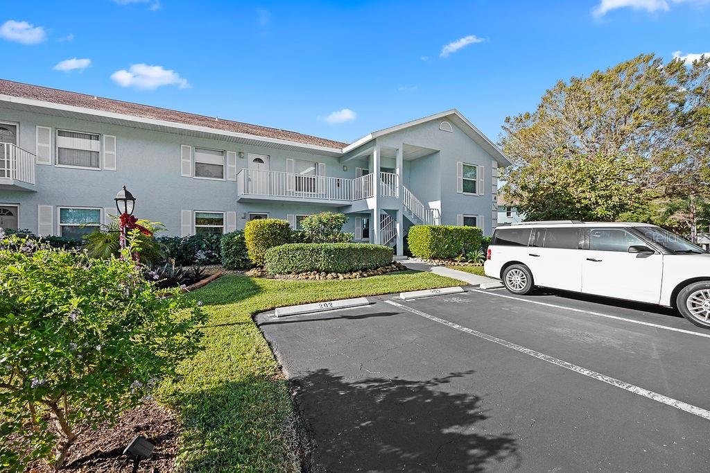 5739 WHITAKER RD #A104, NAPLES, FL, 34112