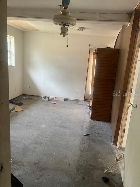1219 SNOWBERGER AVE, LEESBURG, FL, 34748