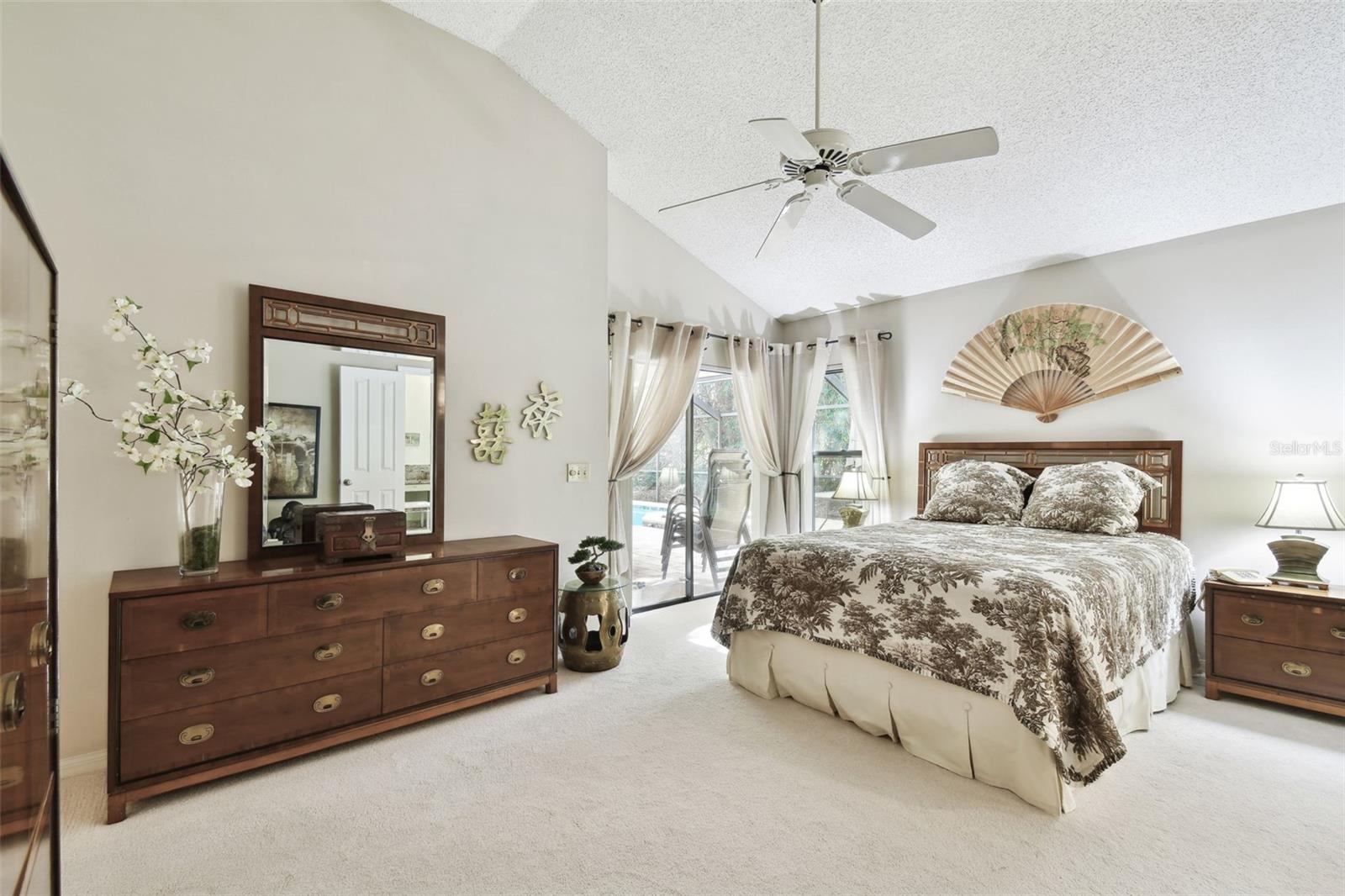 6243 GREENWICH DR, TAMPA, FL, 33647