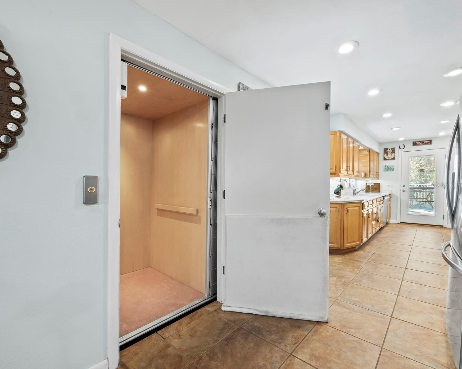 4204 128TH ST W, CORTEZ, FL, 34215