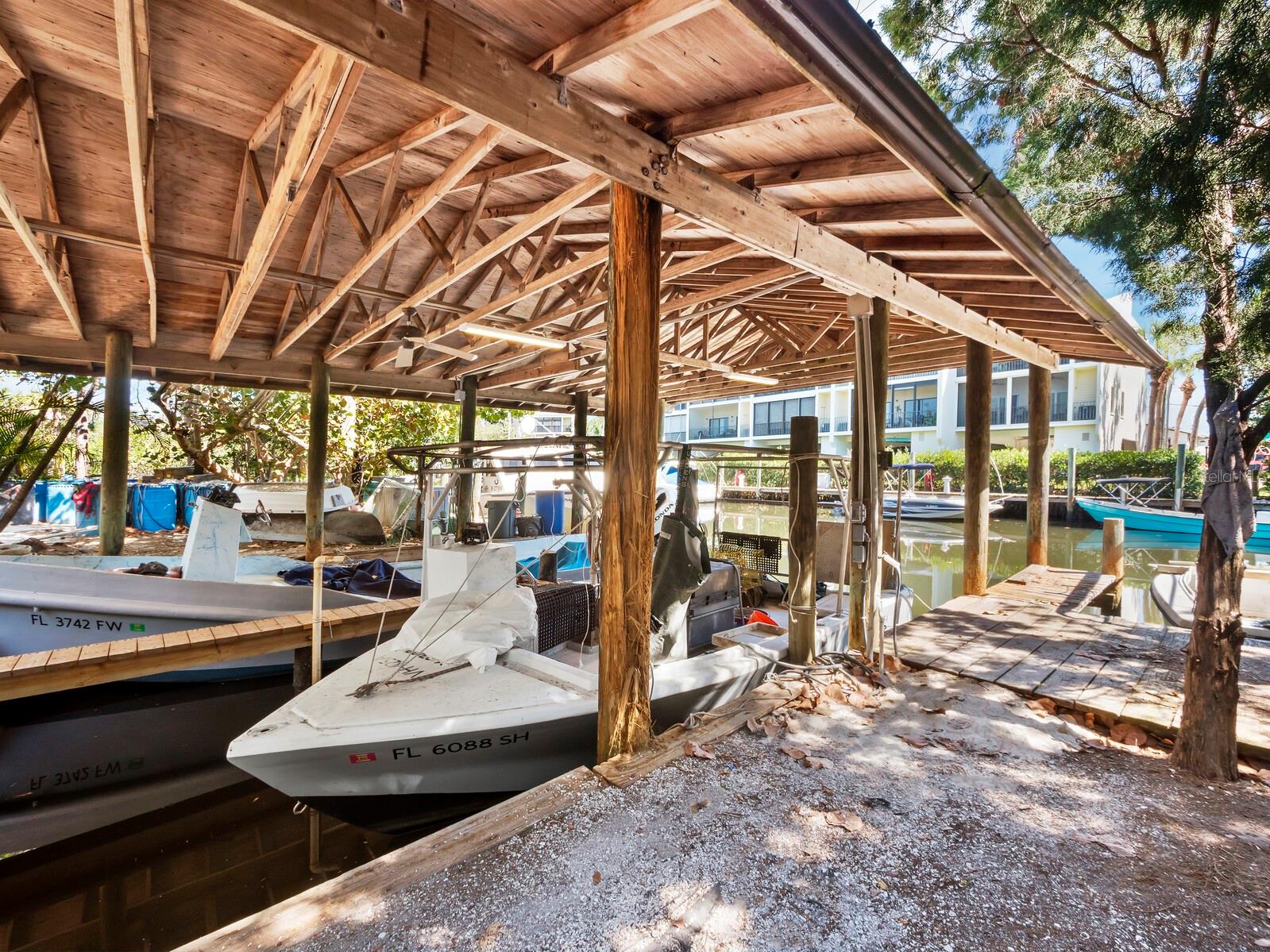 4204 128TH ST W, CORTEZ, FL, 34215