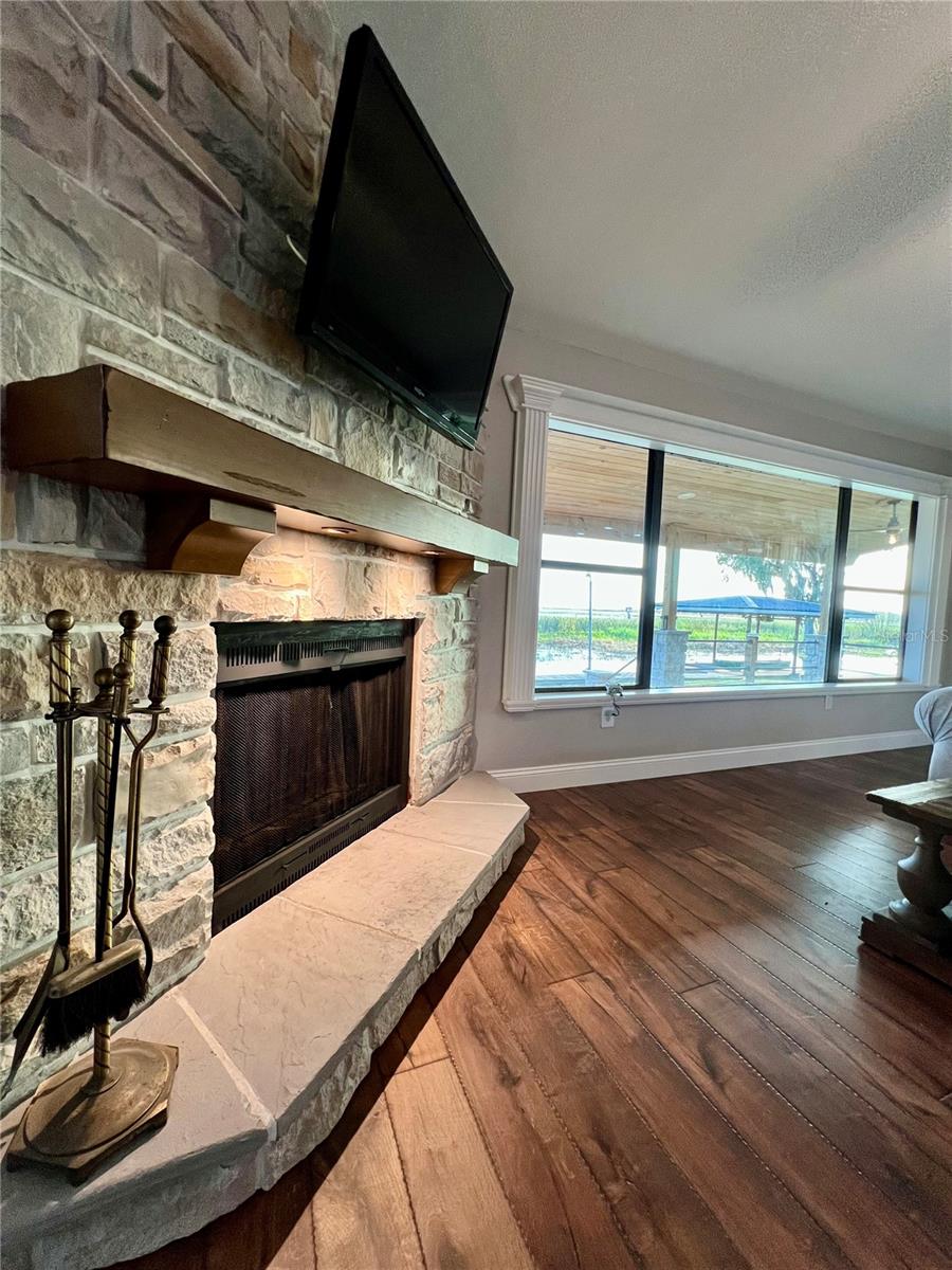 3006 COUNTRY LAKE DR, SEBRING, FL, 33876