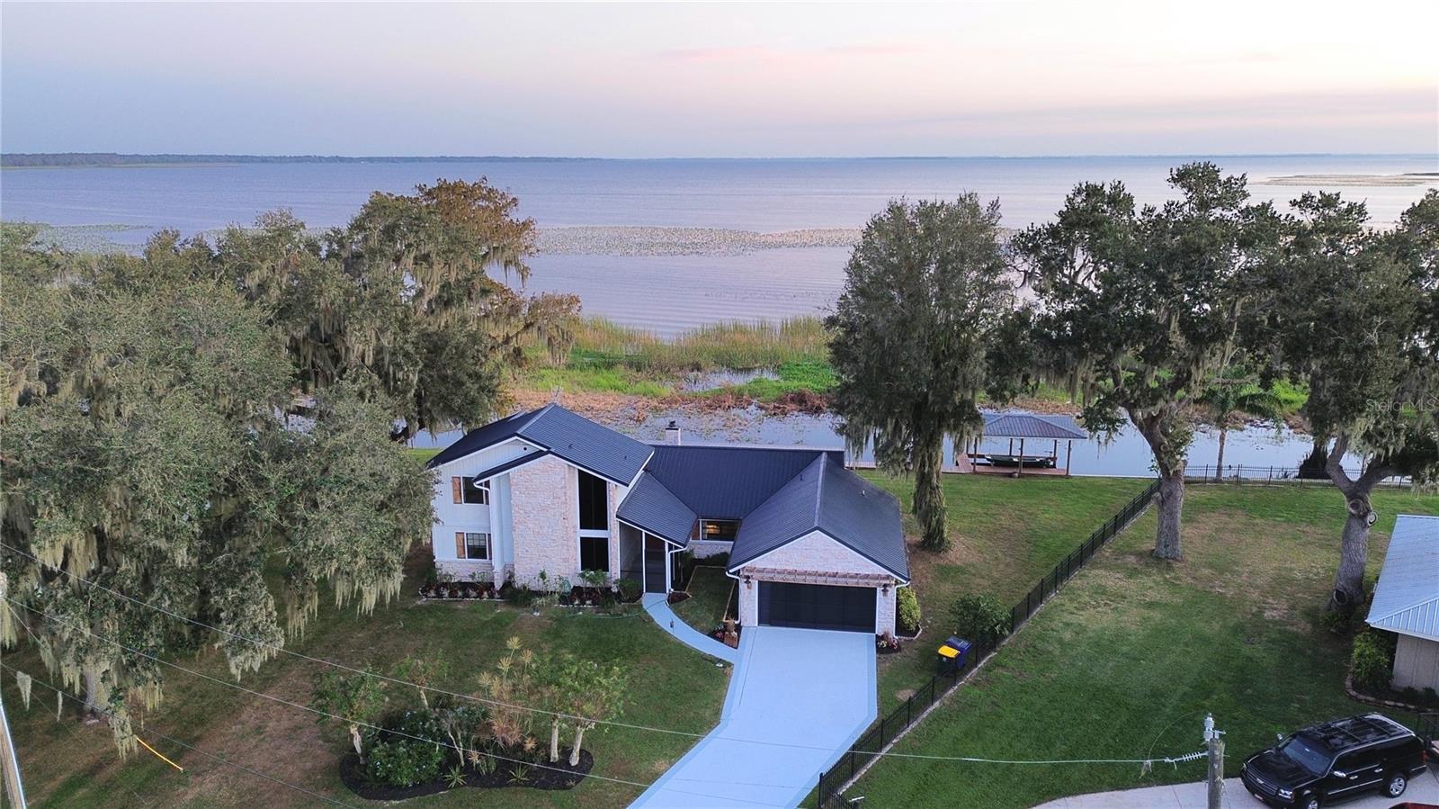 3006 COUNTRY LAKE DR, SEBRING, FL, 33876