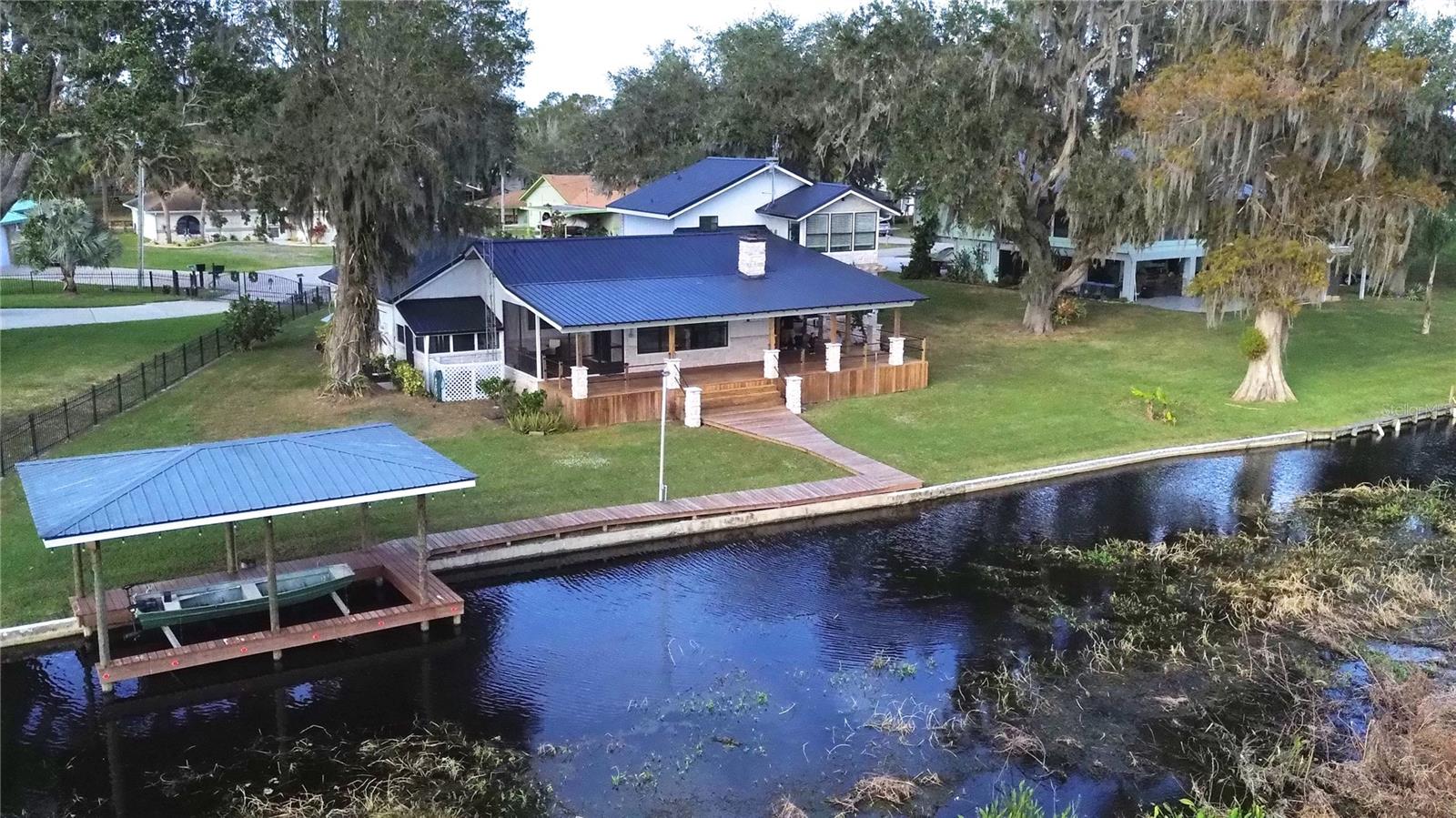 3006 COUNTRY LAKE DR, SEBRING, FL, 33876