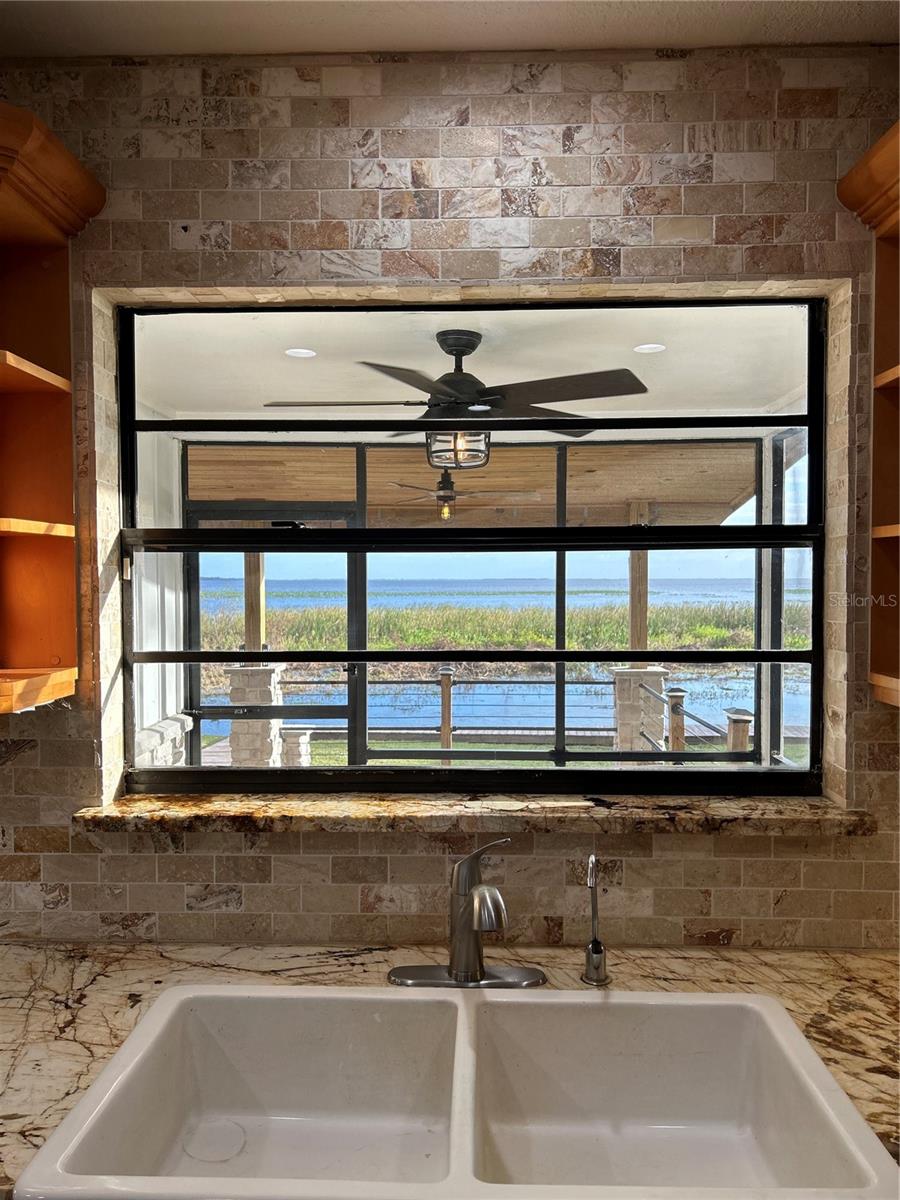 3006 COUNTRY LAKE DR, SEBRING, FL, 33876