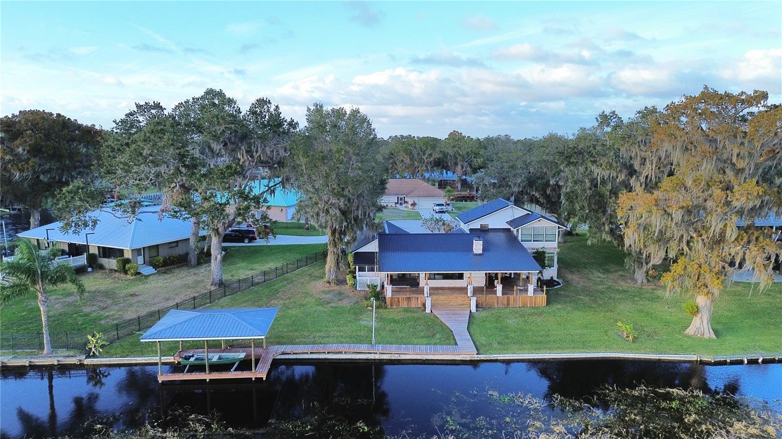 3006 COUNTRY LAKE DR, SEBRING, FL, 33876