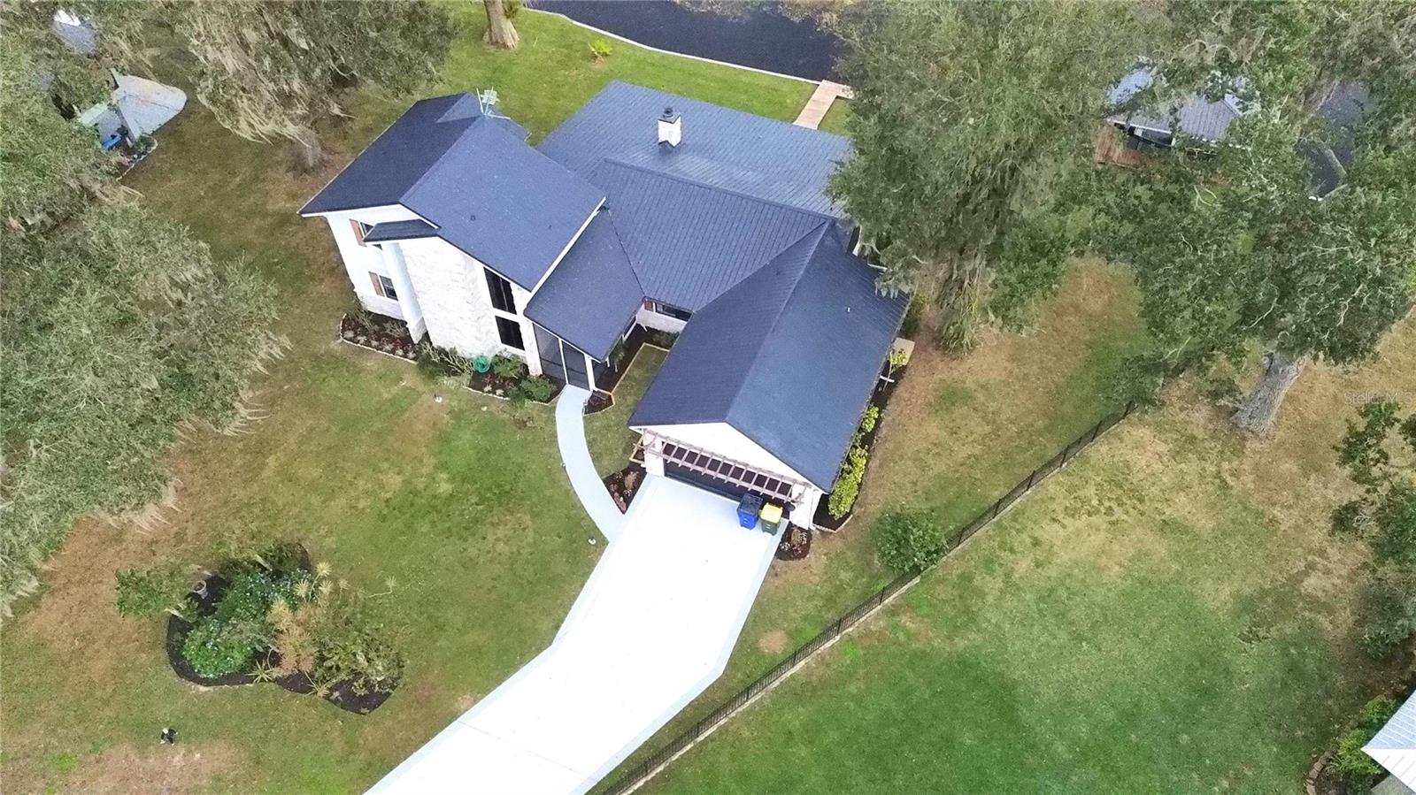 3006 COUNTRY LAKE DR, SEBRING, FL, 33876